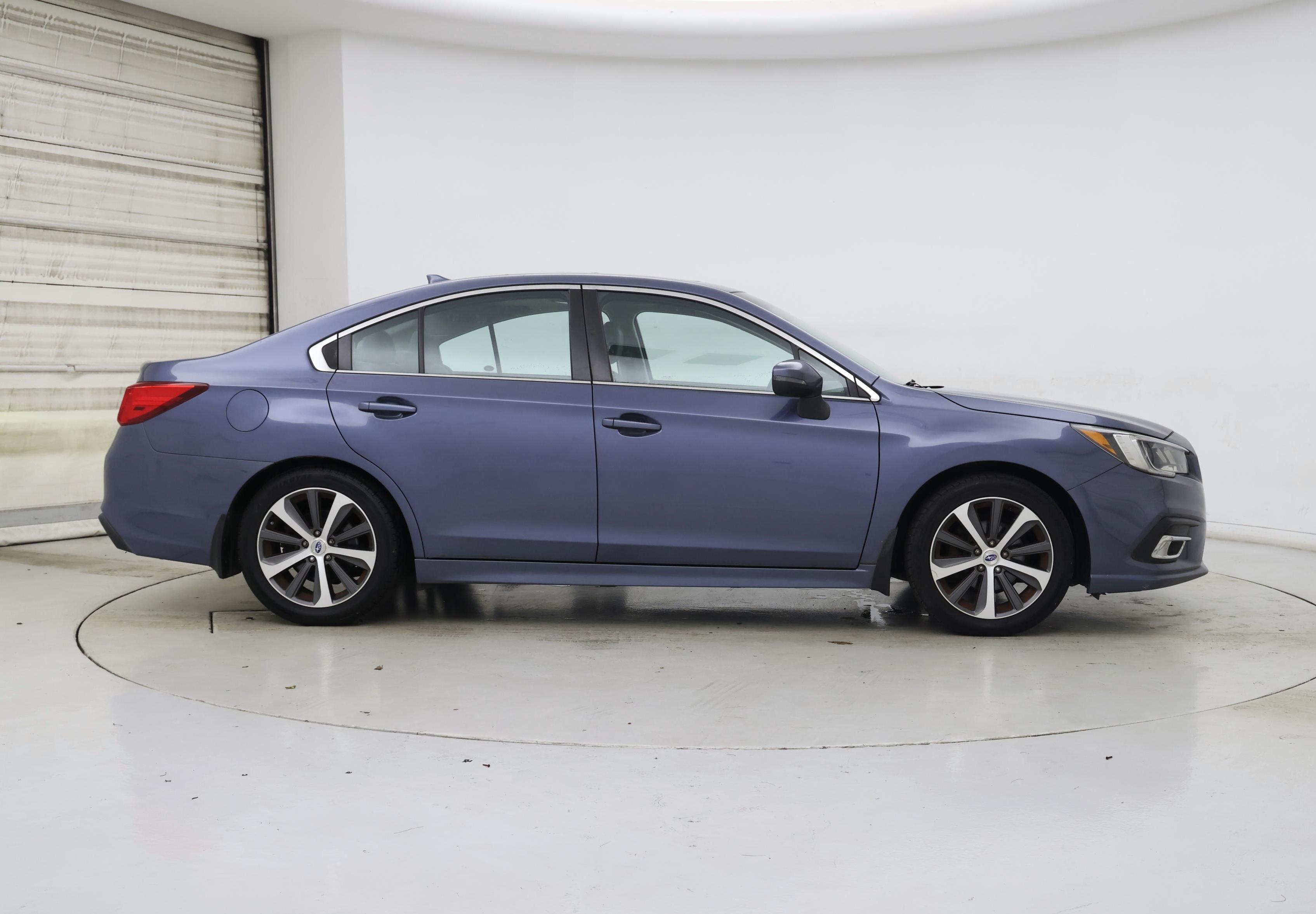 Thumbnail: 2018 Subaru Legacy - 7