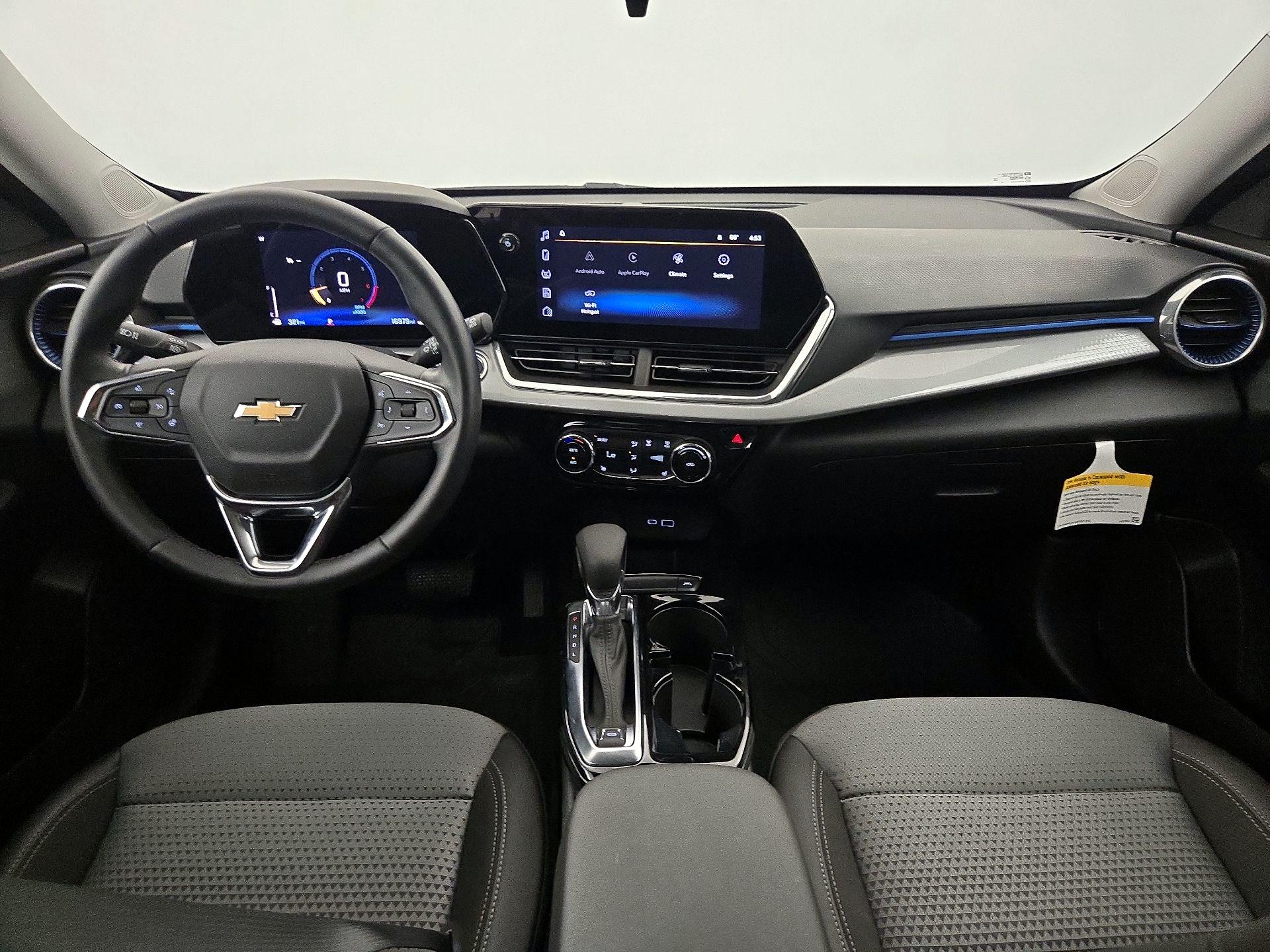 Thumbnail: 2024 Chevrolet Trax - 9