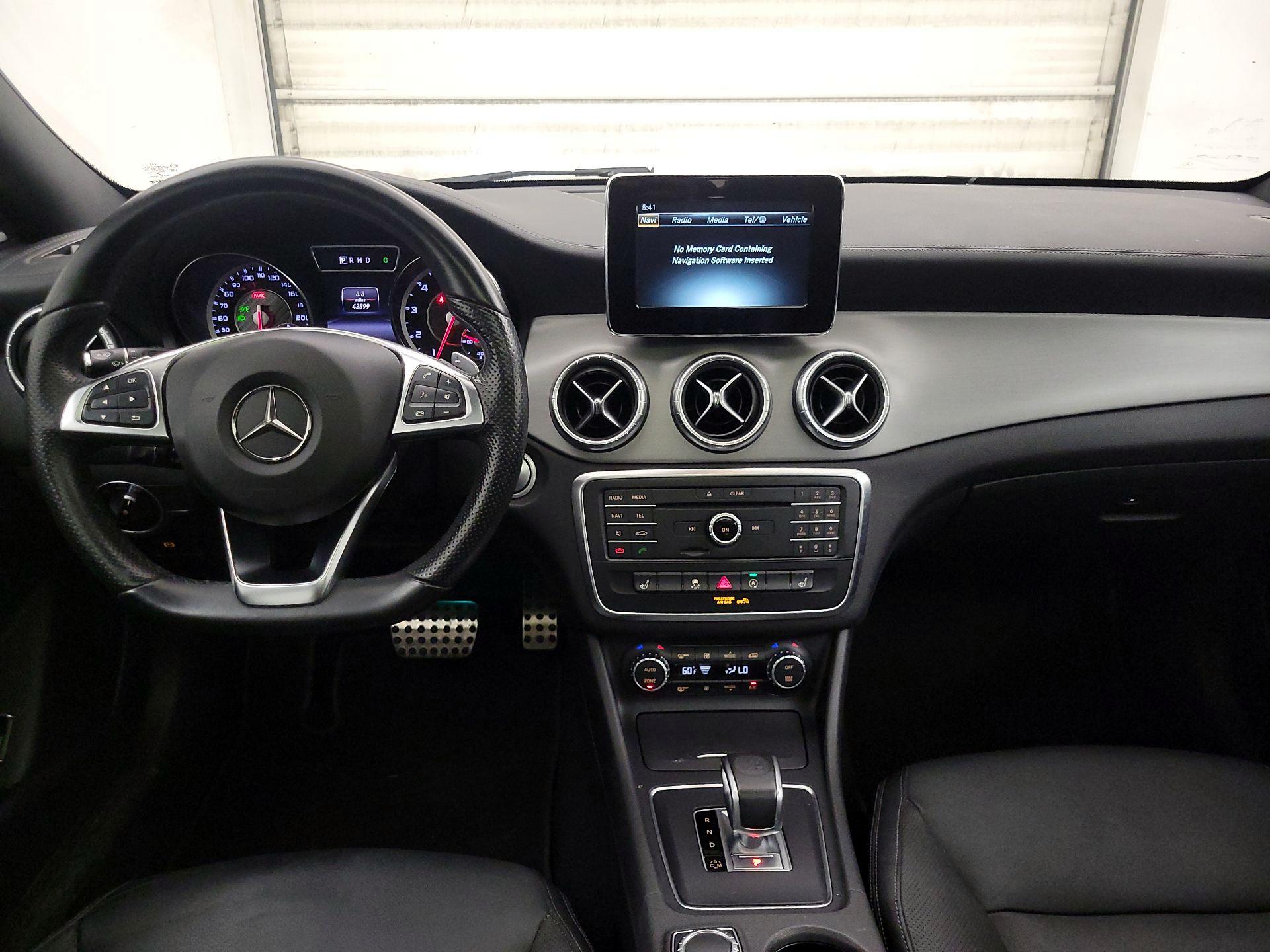 Thumbnail: 2015 Mercedes-Benz CLA - 11