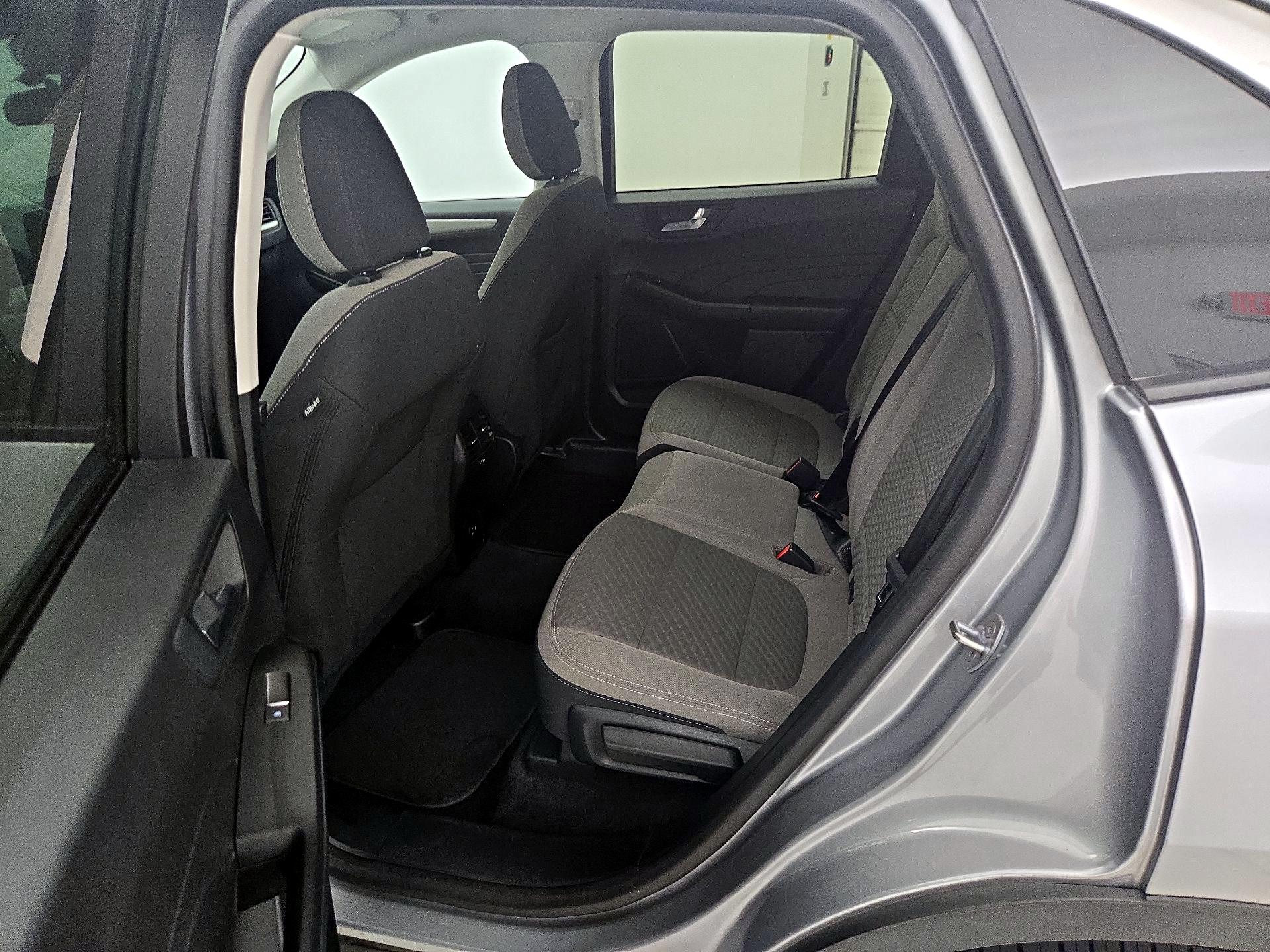 Thumbnail: 2021 Ford Escape - 19