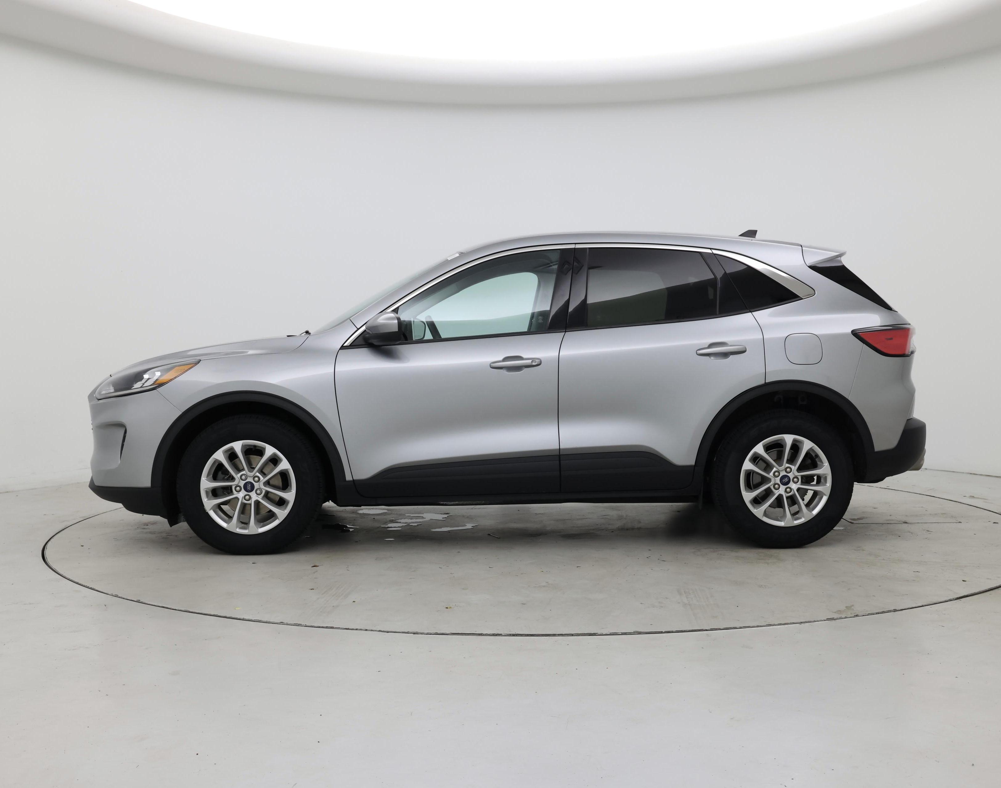 Thumbnail: 2021 Ford Escape - 3
