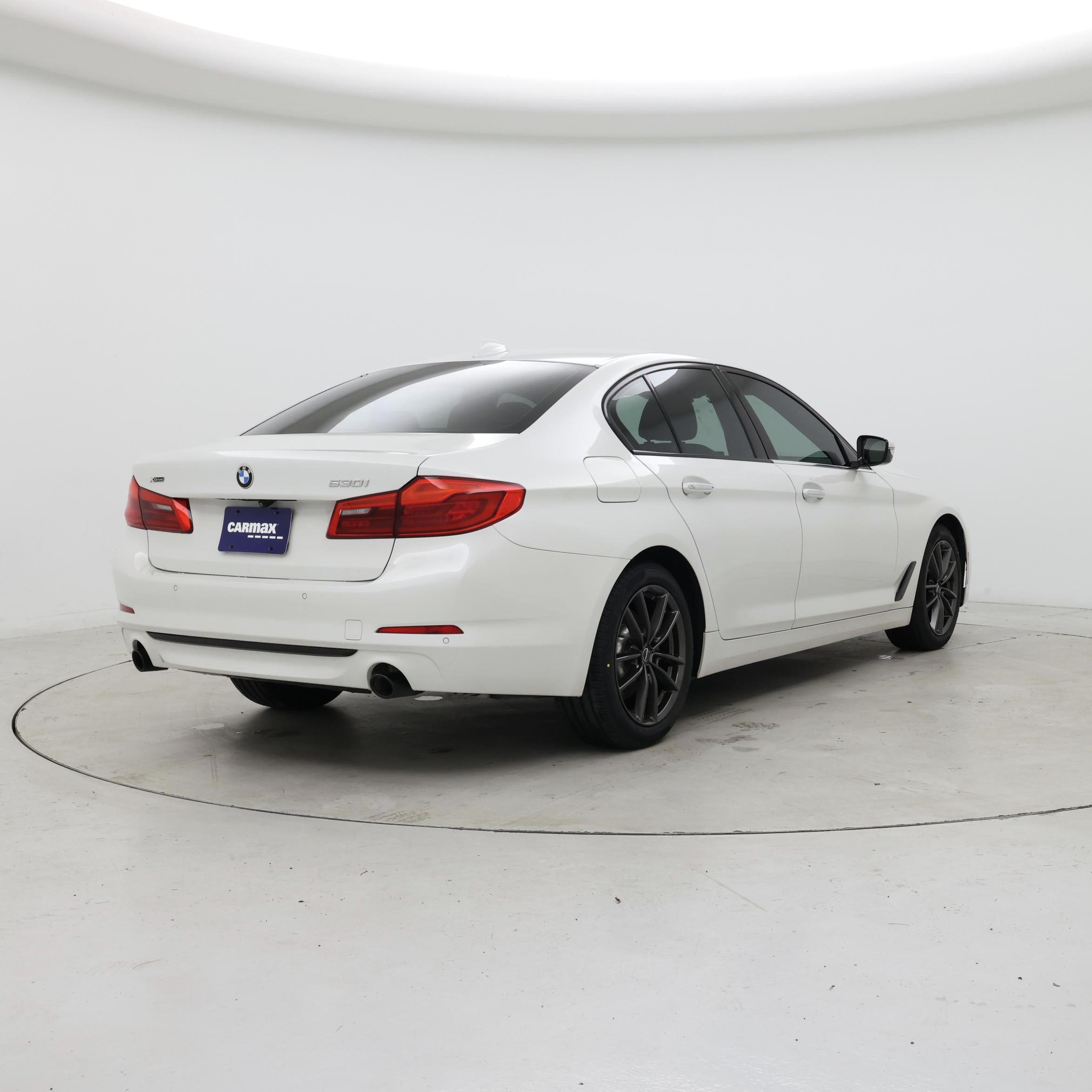 Thumbnail: 2018 BMW 5 Series - 8