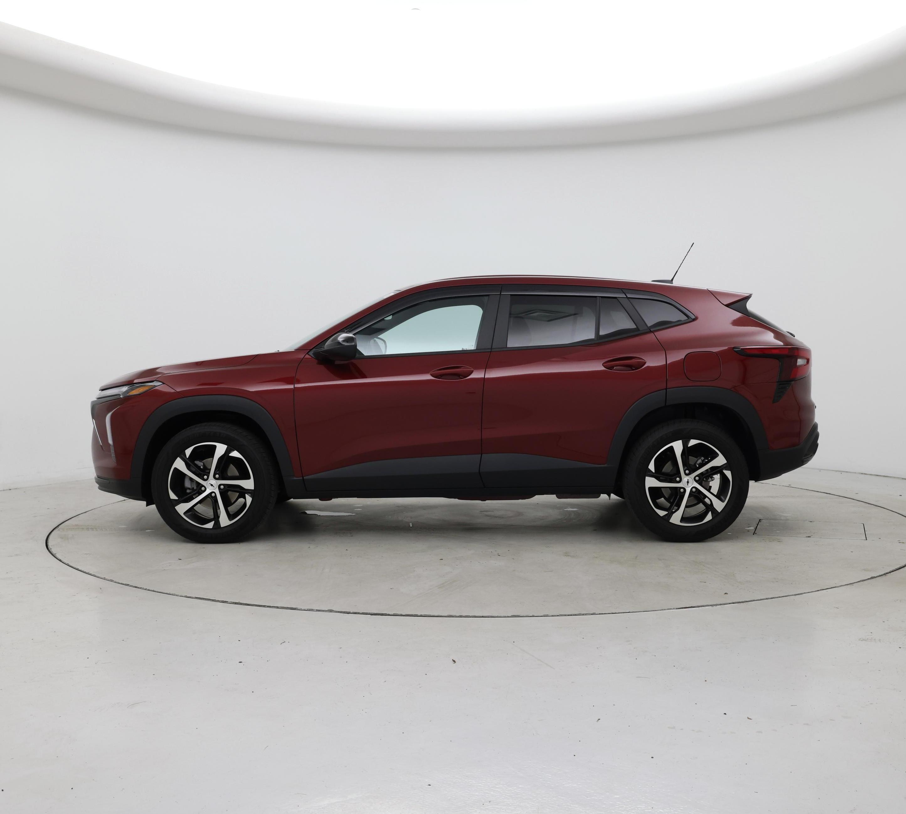 Thumbnail: 2024 Chevrolet Trax - 3