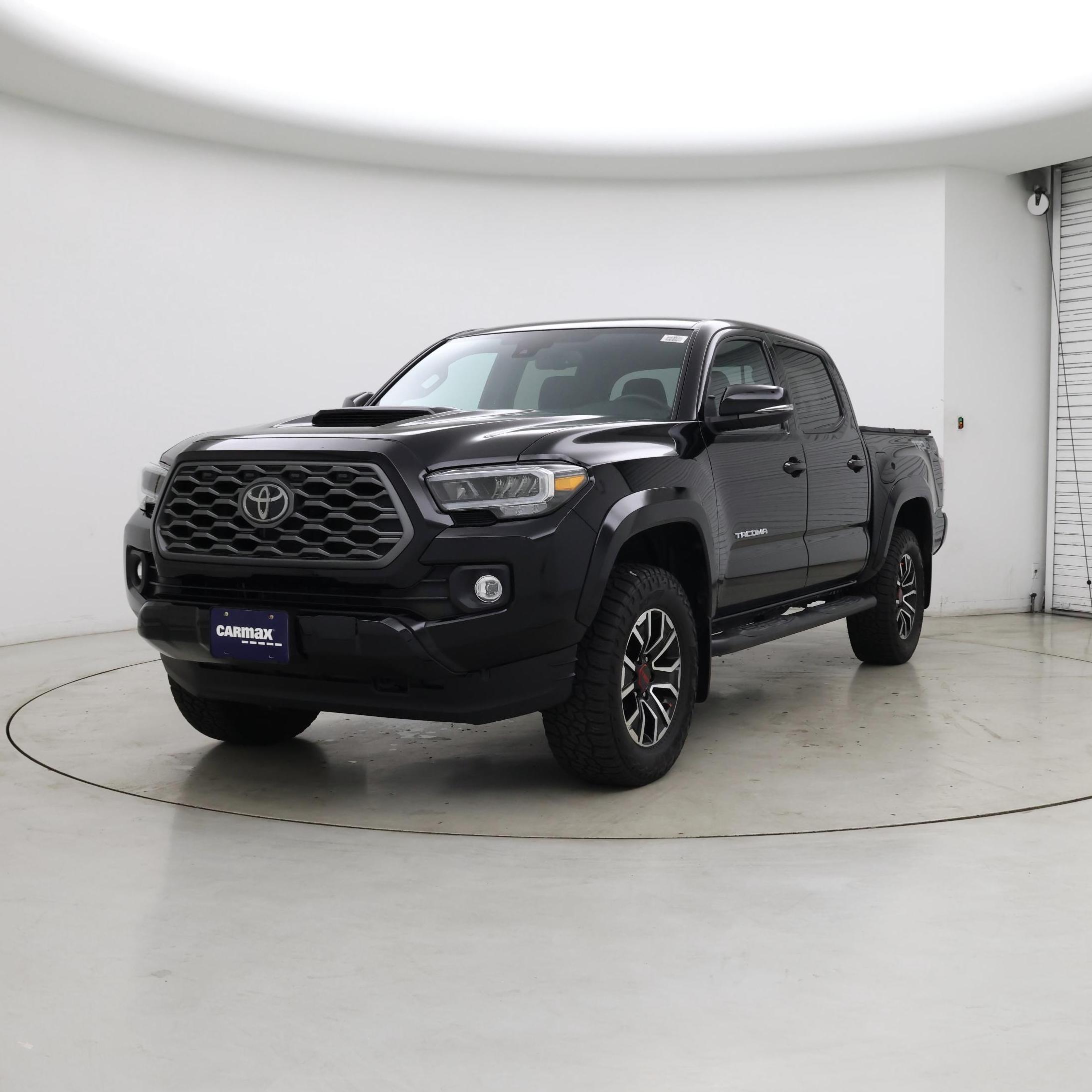 Thumbnail: 2023 Toyota Tacoma - 4