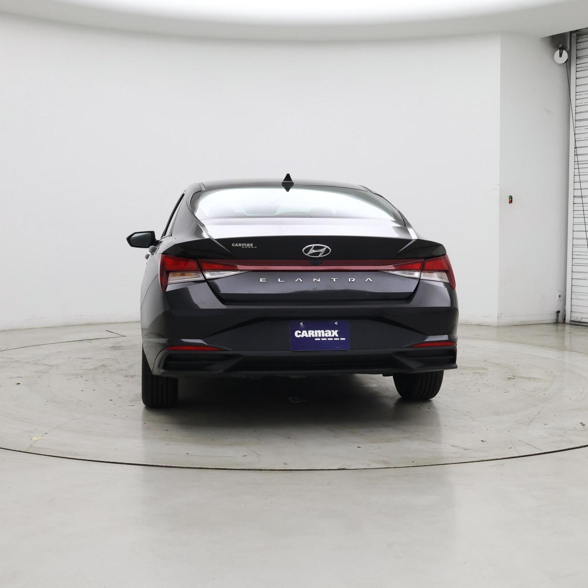 Thumbnail: 2021 Hyundai Elantra - 6