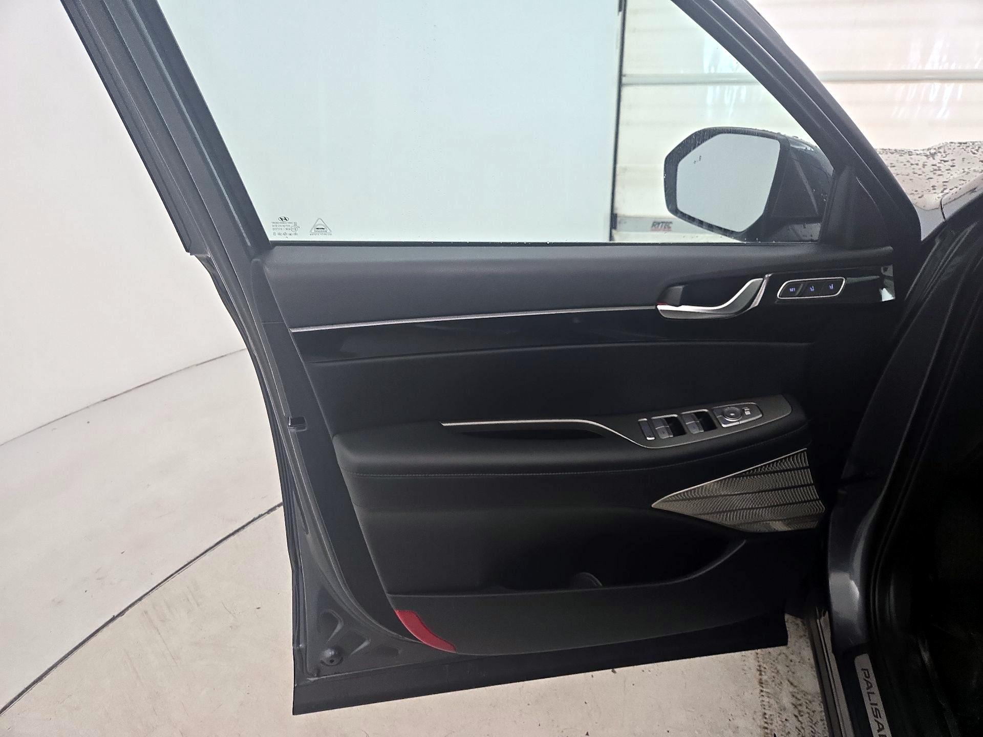 Thumbnail: 2021 Hyundai Palisade - 12