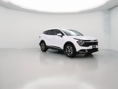 White 2025 Kia Sportage EX