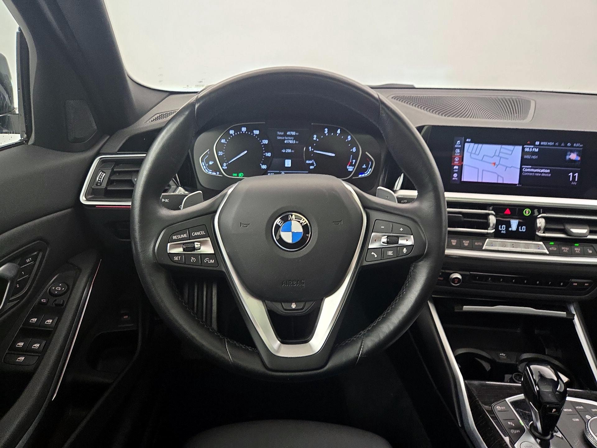 Thumbnail: 2021 BMW 3 Series - 10