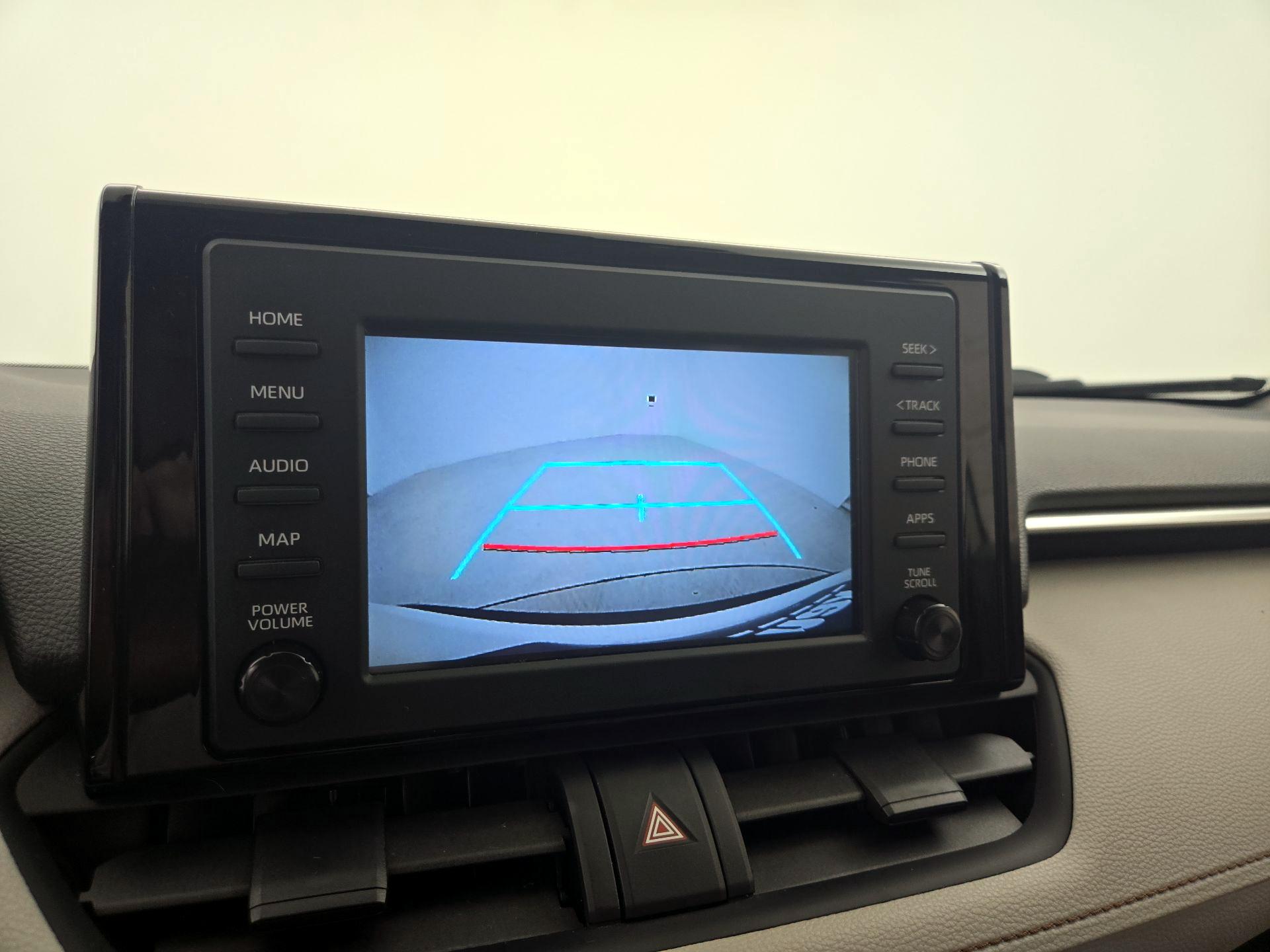 Thumbnail: 2019 Toyota RAV4 - 14
