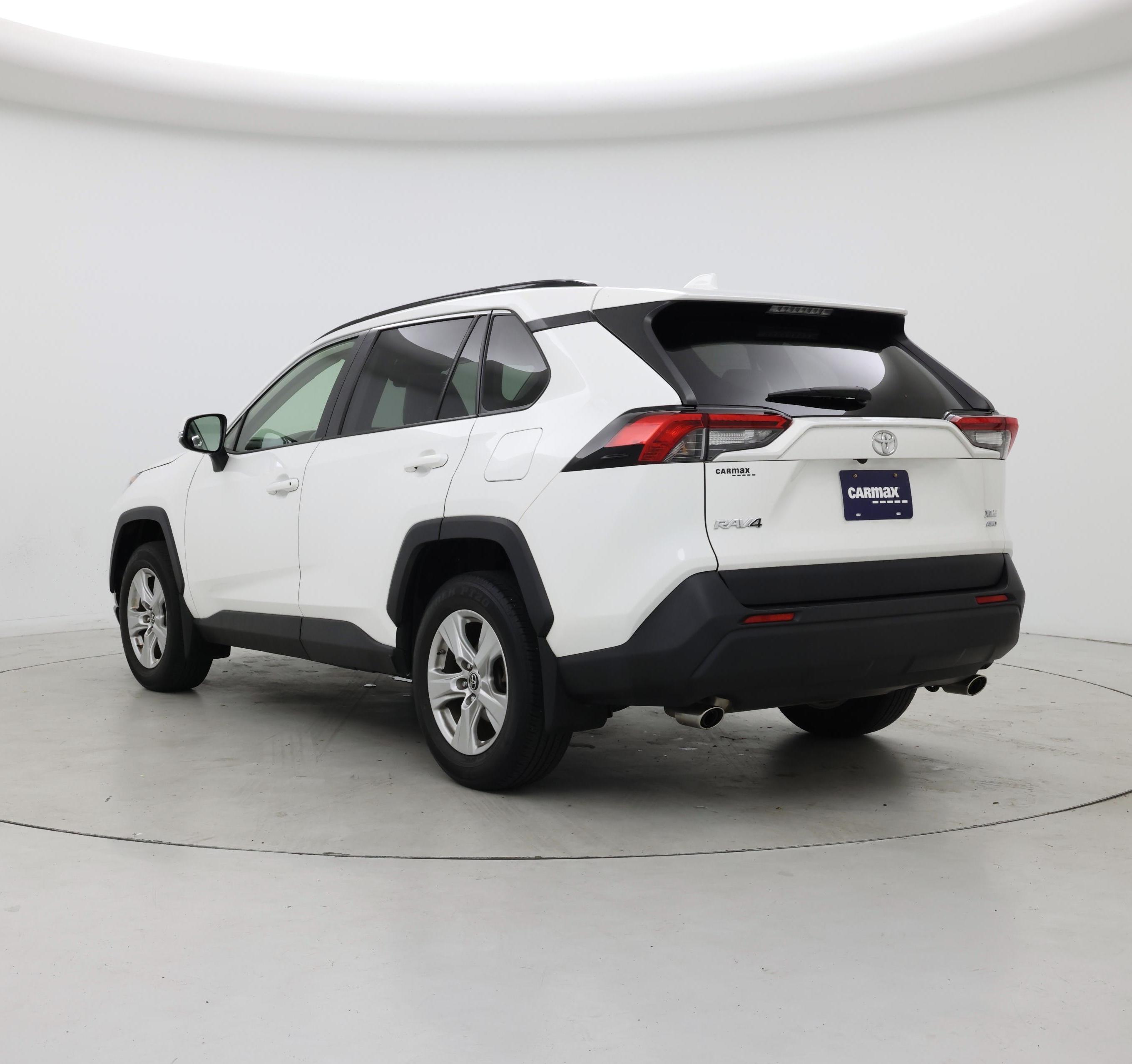 Thumbnail: 2019 Toyota RAV4 - 2