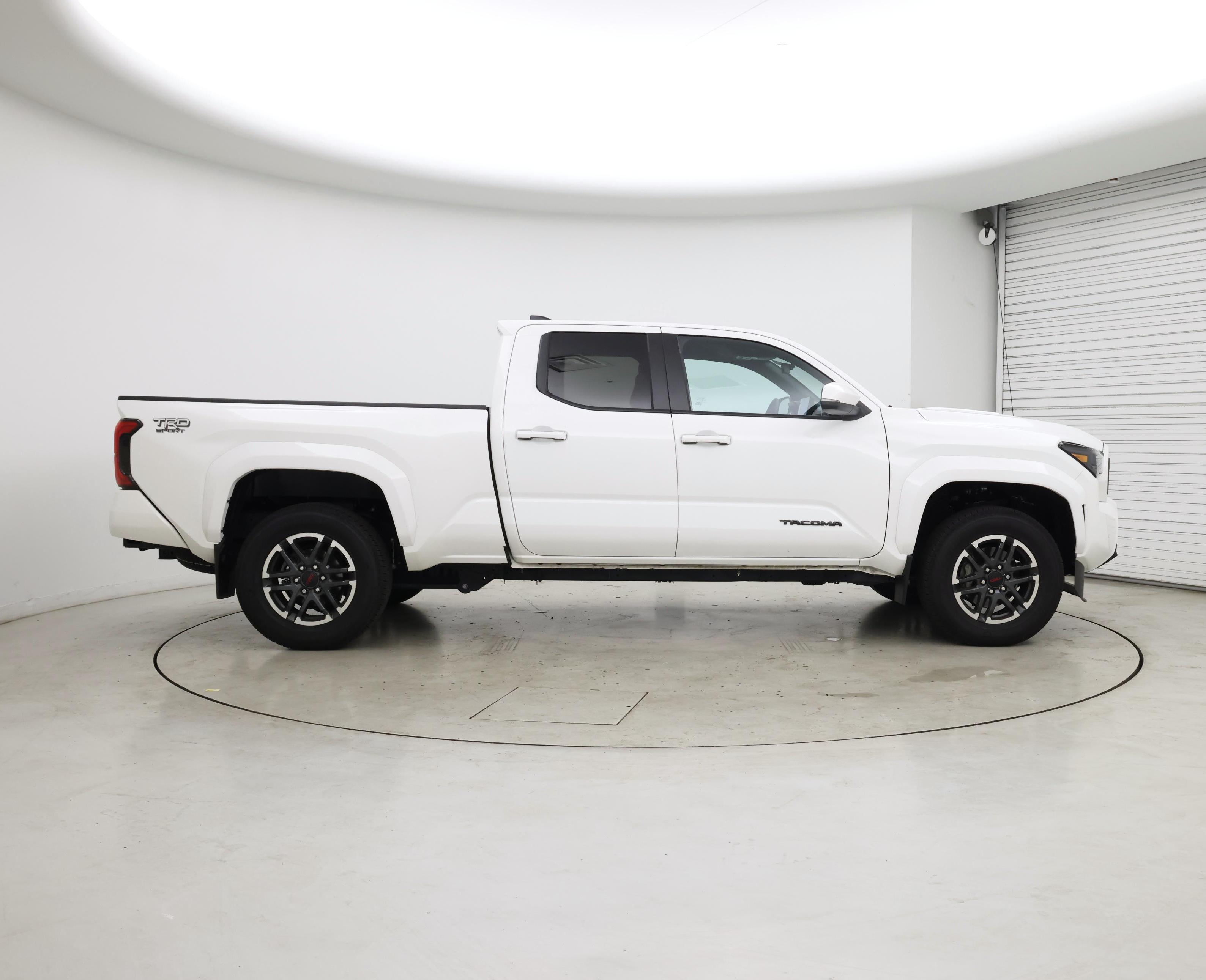 Thumbnail: 2024 Toyota Tacoma - 7