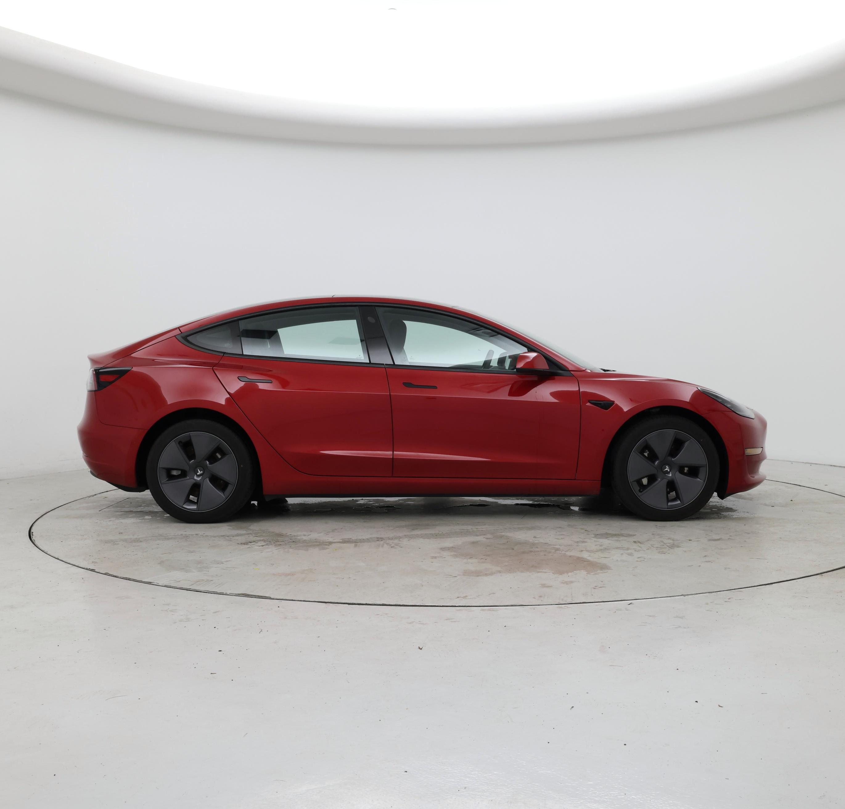 Thumbnail: 2022 Tesla Model 3 - 7