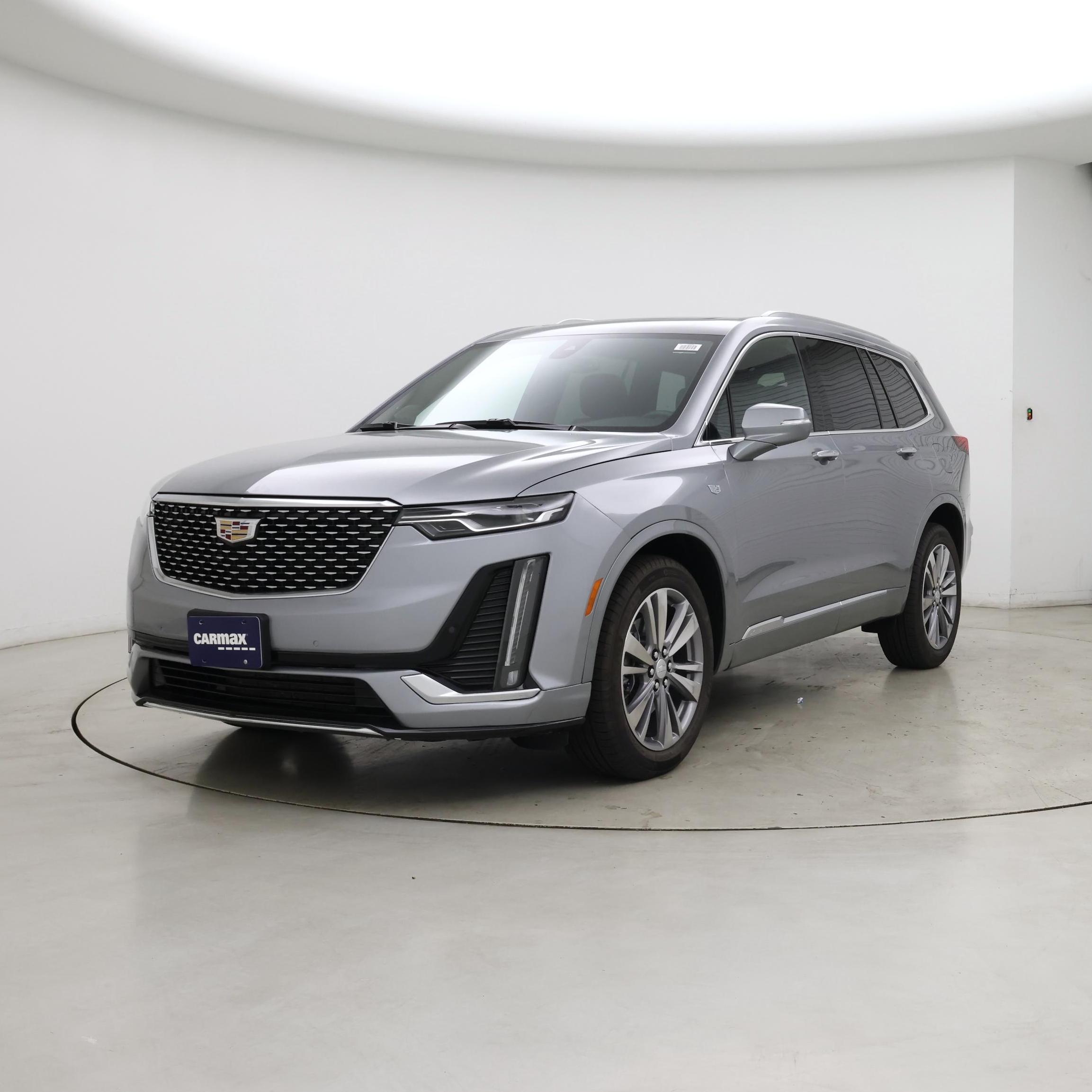 Thumbnail: 2025 Cadillac XT6 - 4