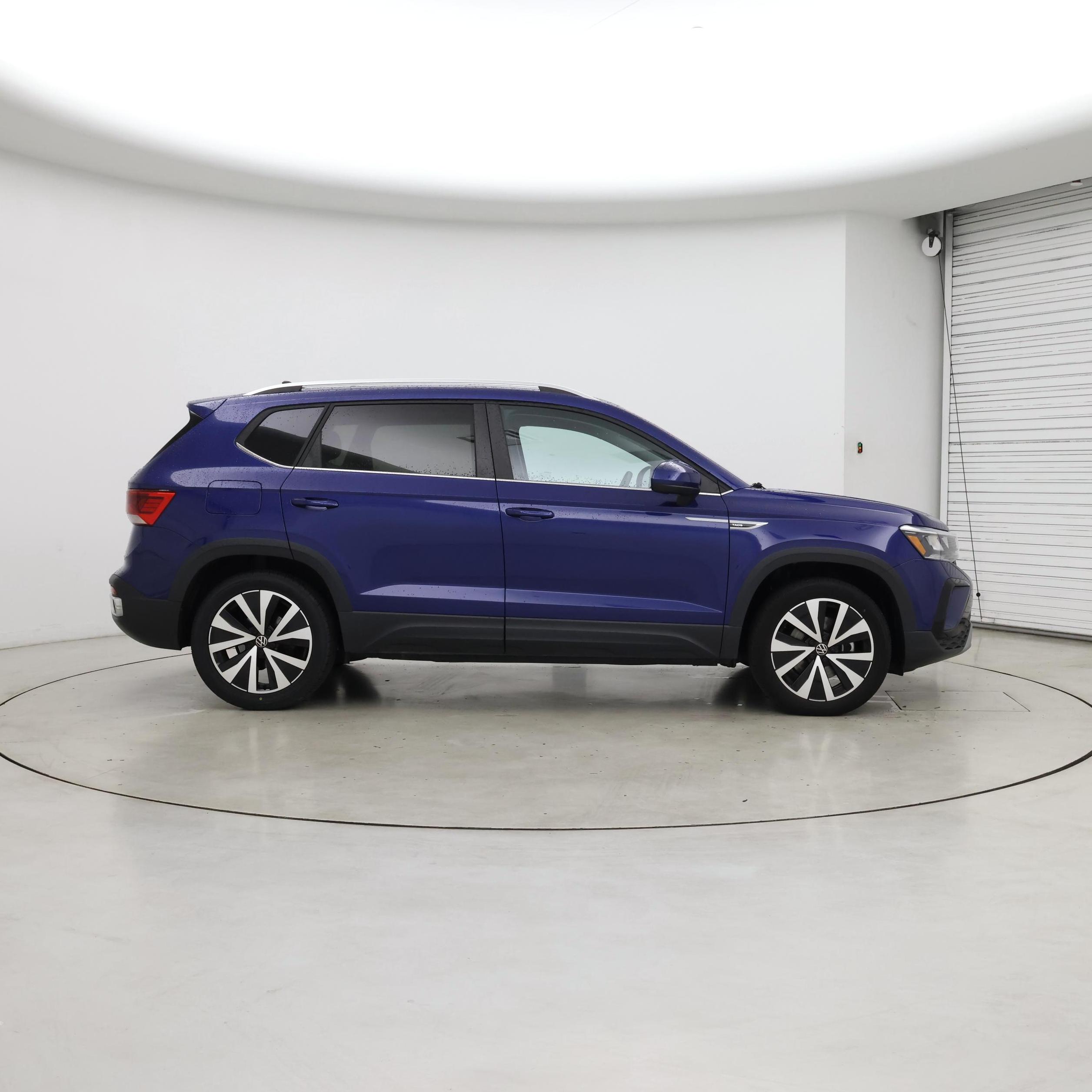 Thumbnail: 2022 Volkswagen Taos - 7