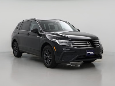 Black 2022 Volkswagen Tiguan SE
