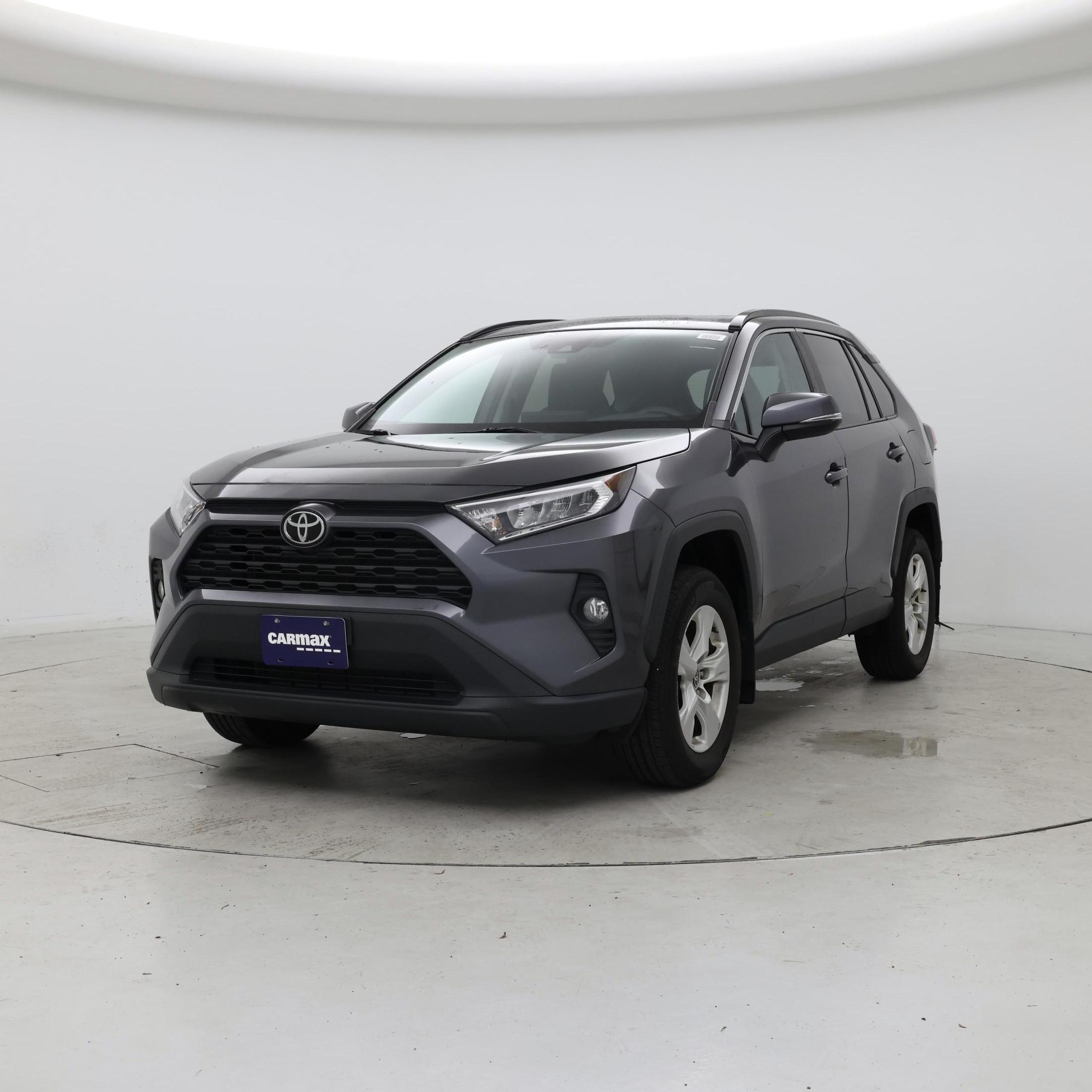 Thumbnail: 2021 Toyota RAV4 - 4