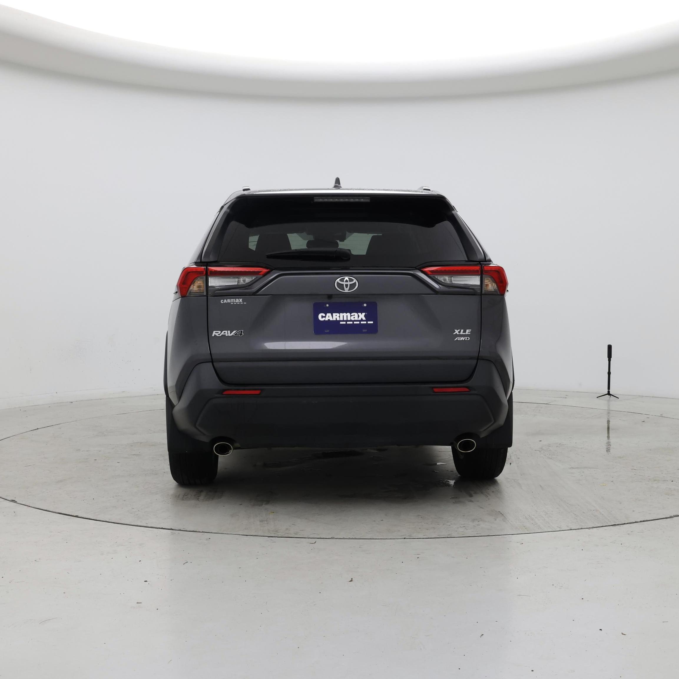 Thumbnail: 2021 Toyota RAV4 - 6
