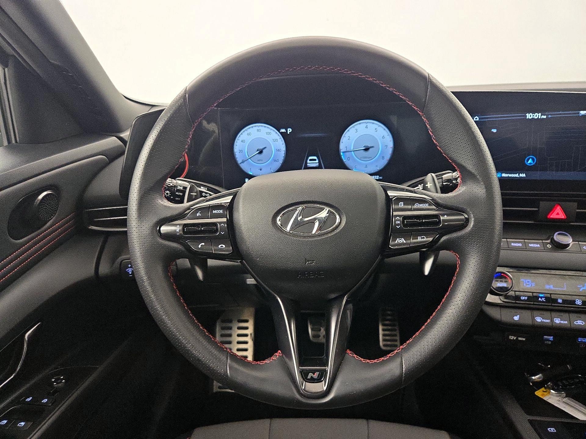 Thumbnail: 2023 Hyundai Elantra - 10
