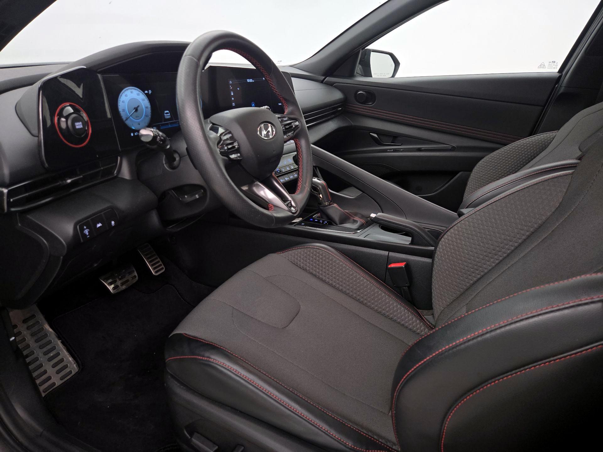 Thumbnail: 2023 Hyundai Elantra - 11