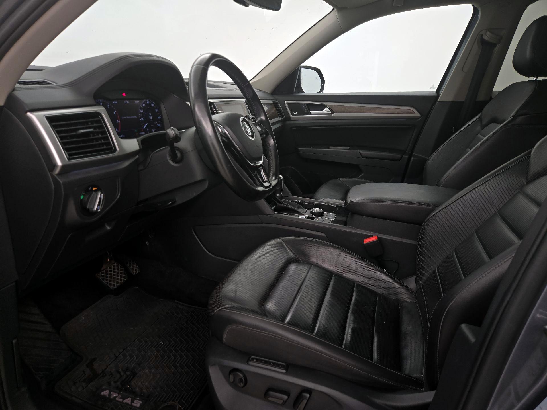 Thumbnail: 2018 Volkswagen Atlas - 11