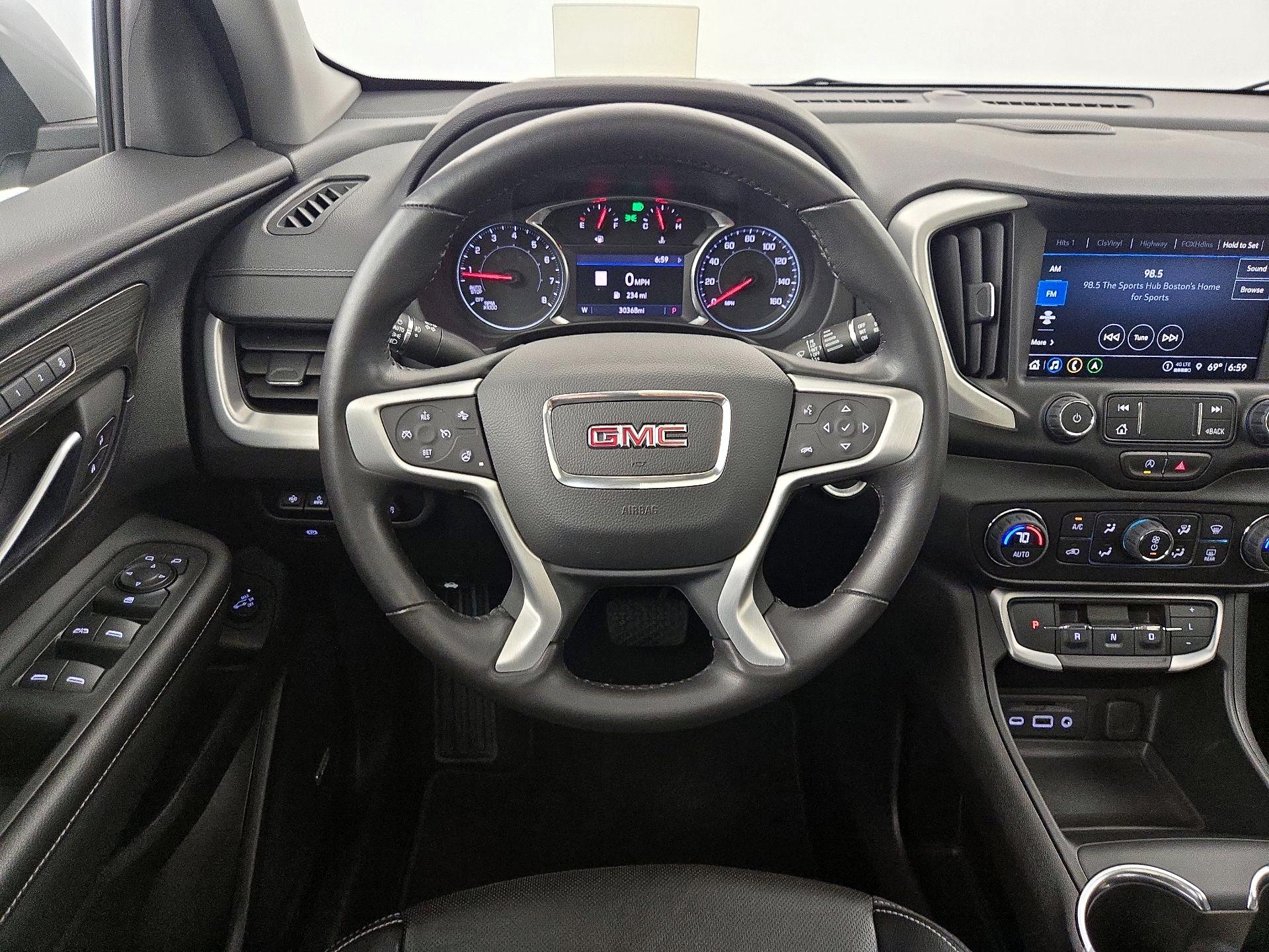 Thumbnail: 2022 GMC Terrain - 10