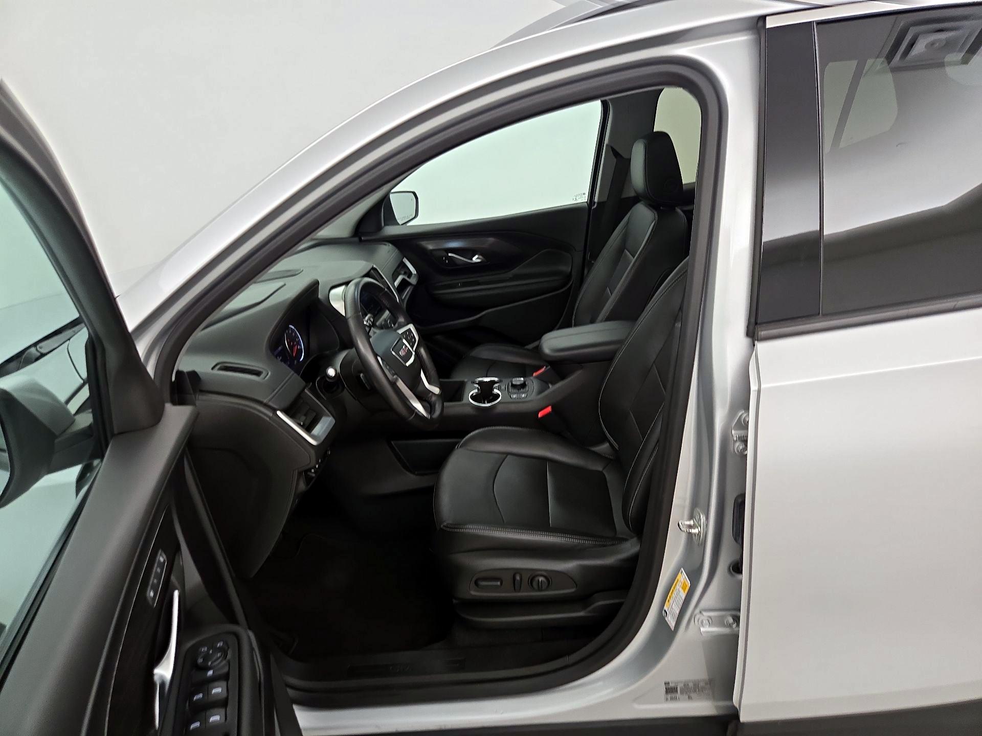 Thumbnail: 2022 GMC Terrain - 11