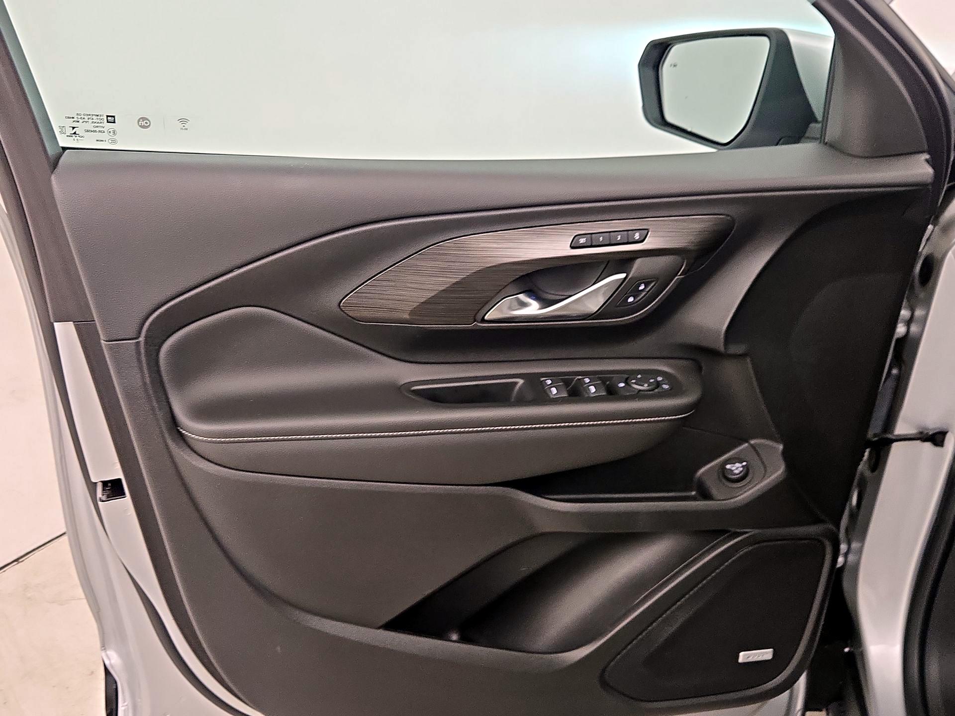 Thumbnail: 2022 GMC Terrain - 12