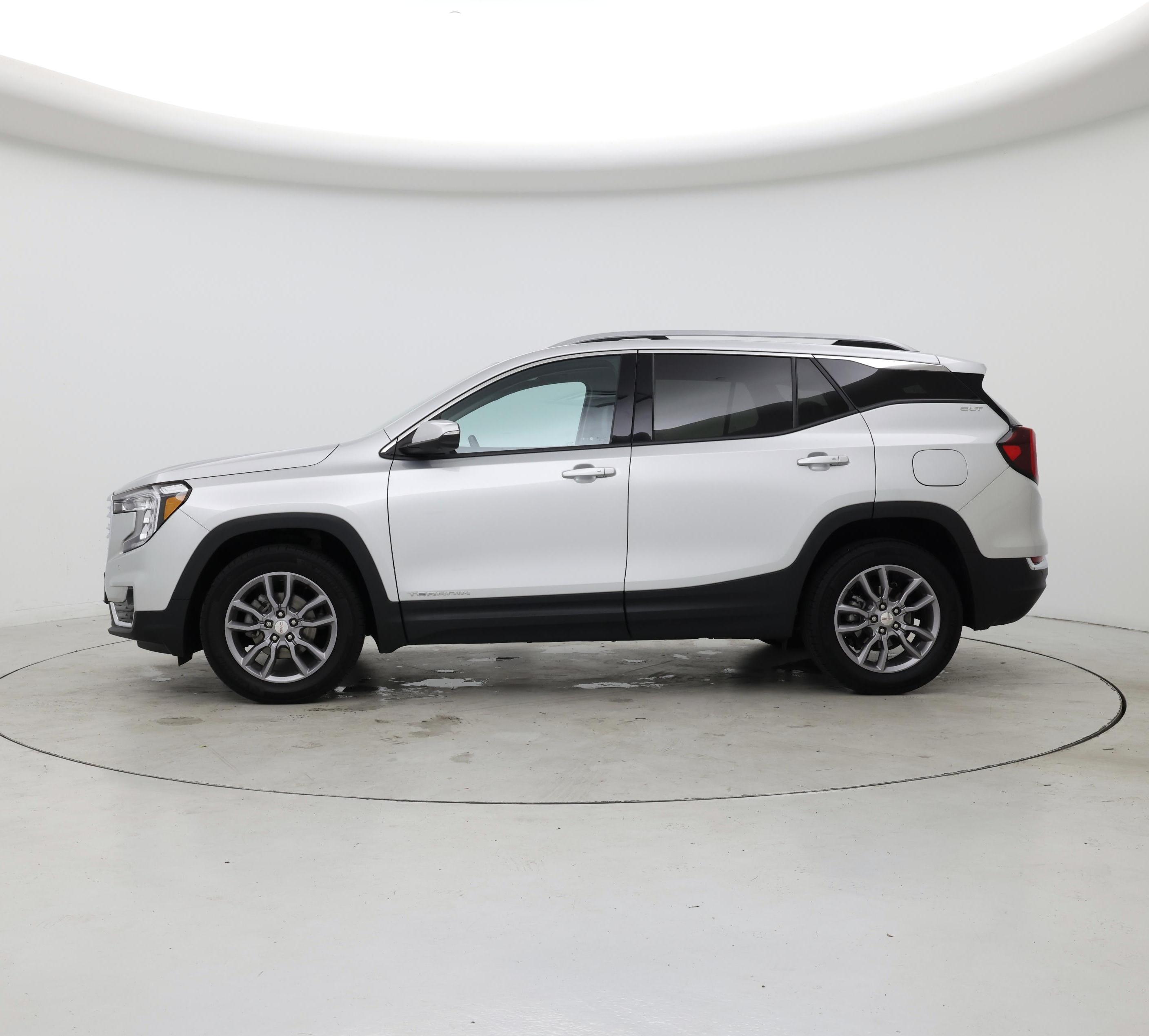 Thumbnail: 2022 GMC Terrain - 3