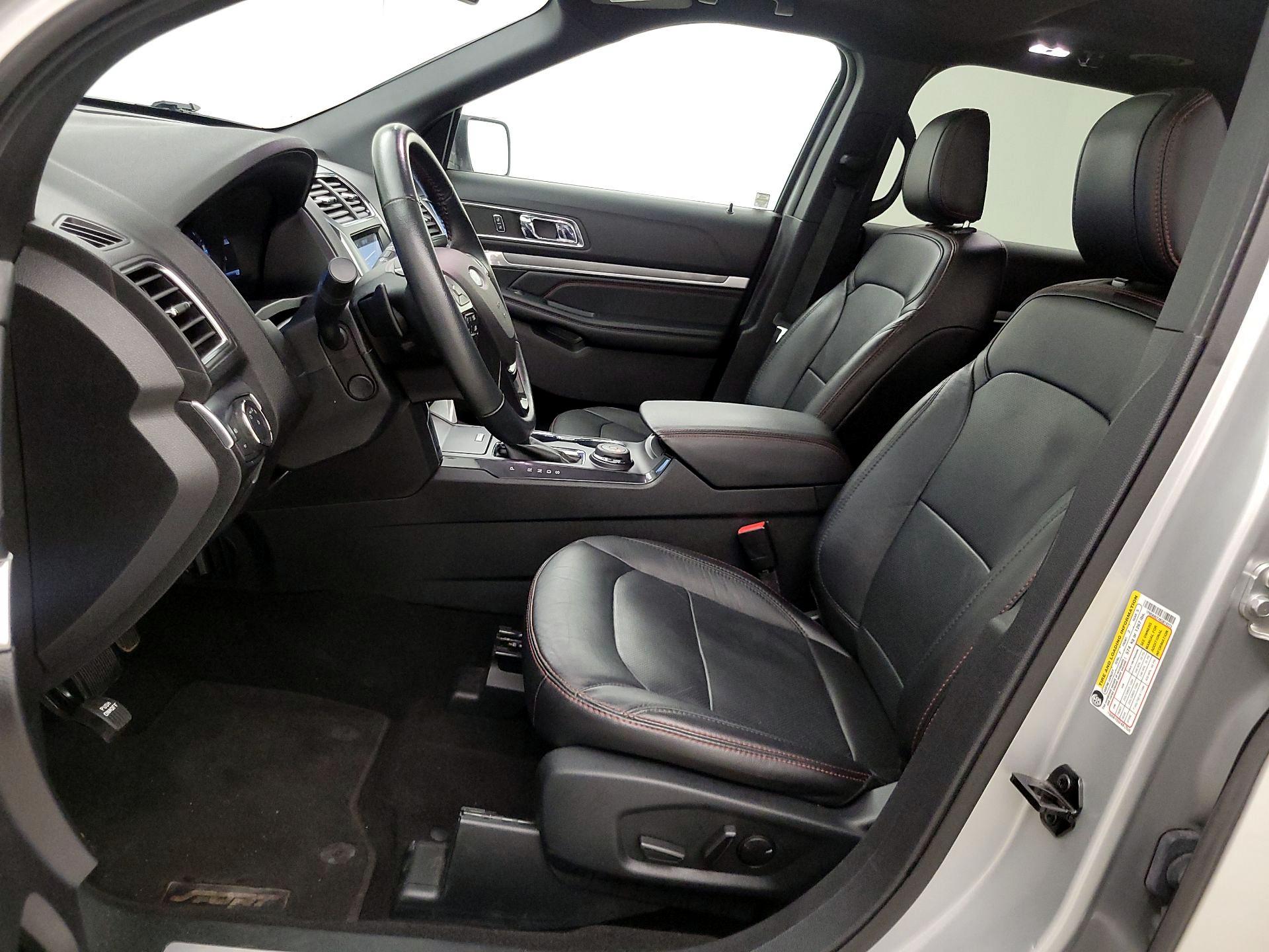Thumbnail: 2019 Ford Explorer - 11