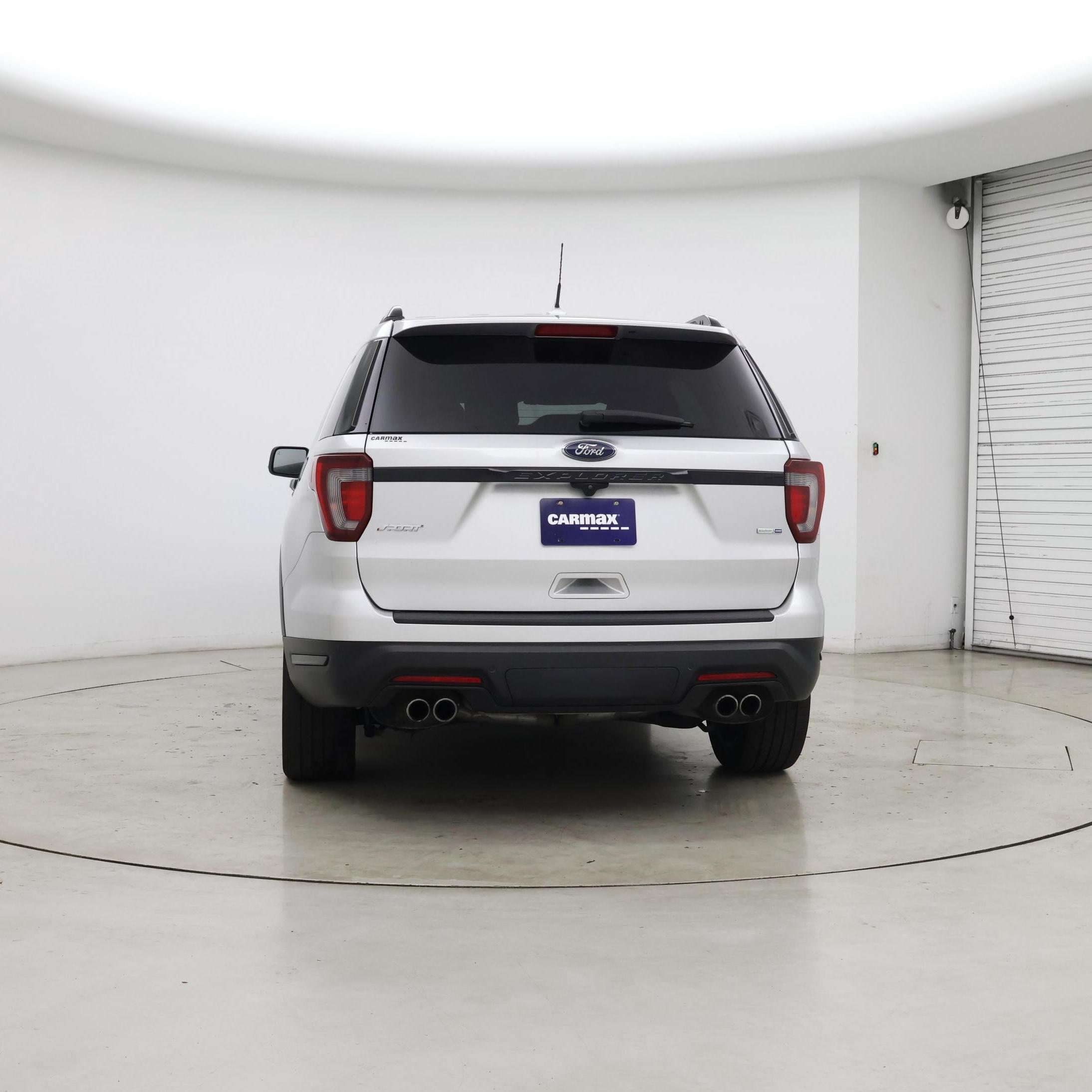 Thumbnail: 2019 Ford Explorer - 6