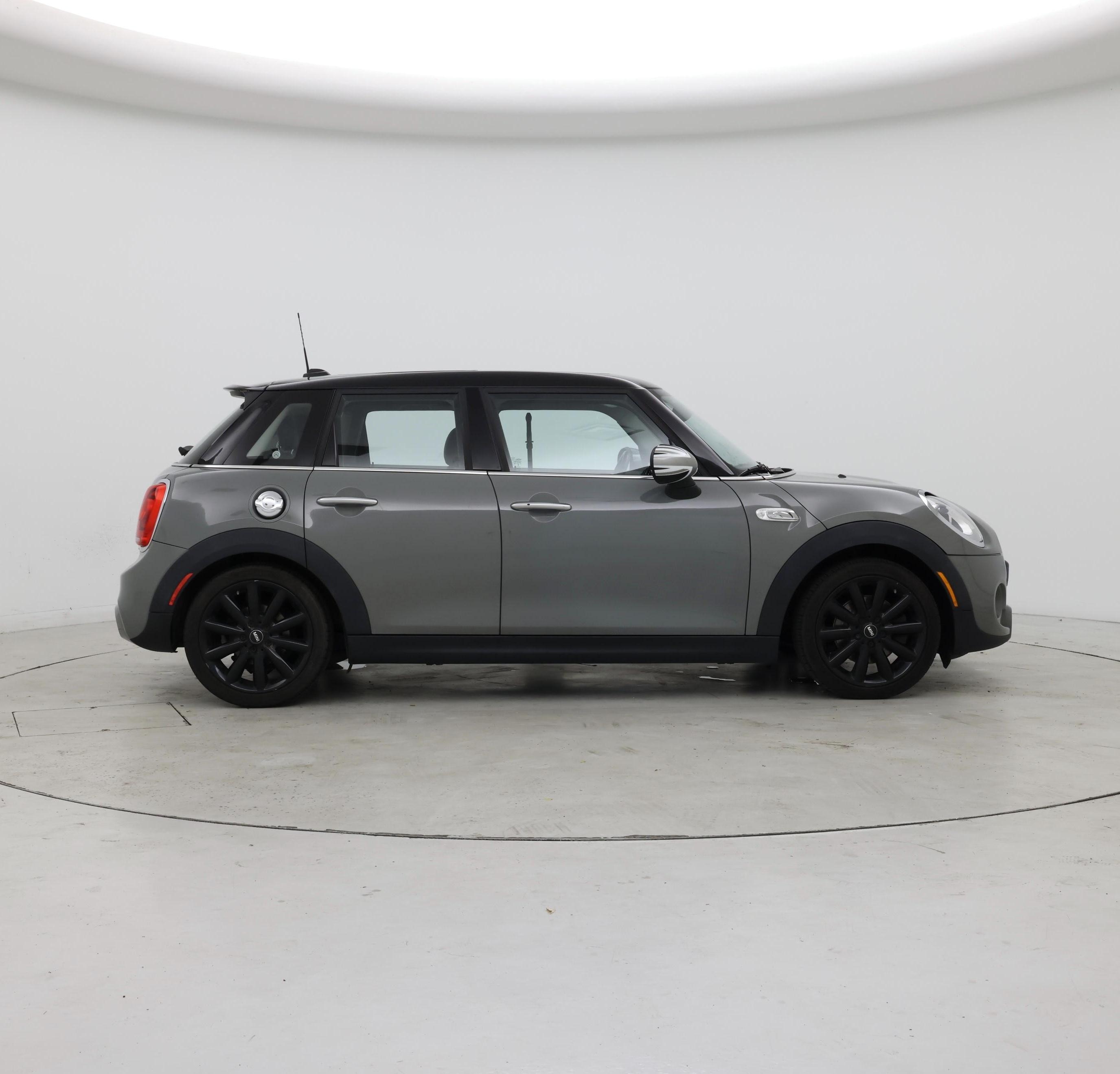 Thumbnail: 2015 MINI Cooper Hardtop - 7