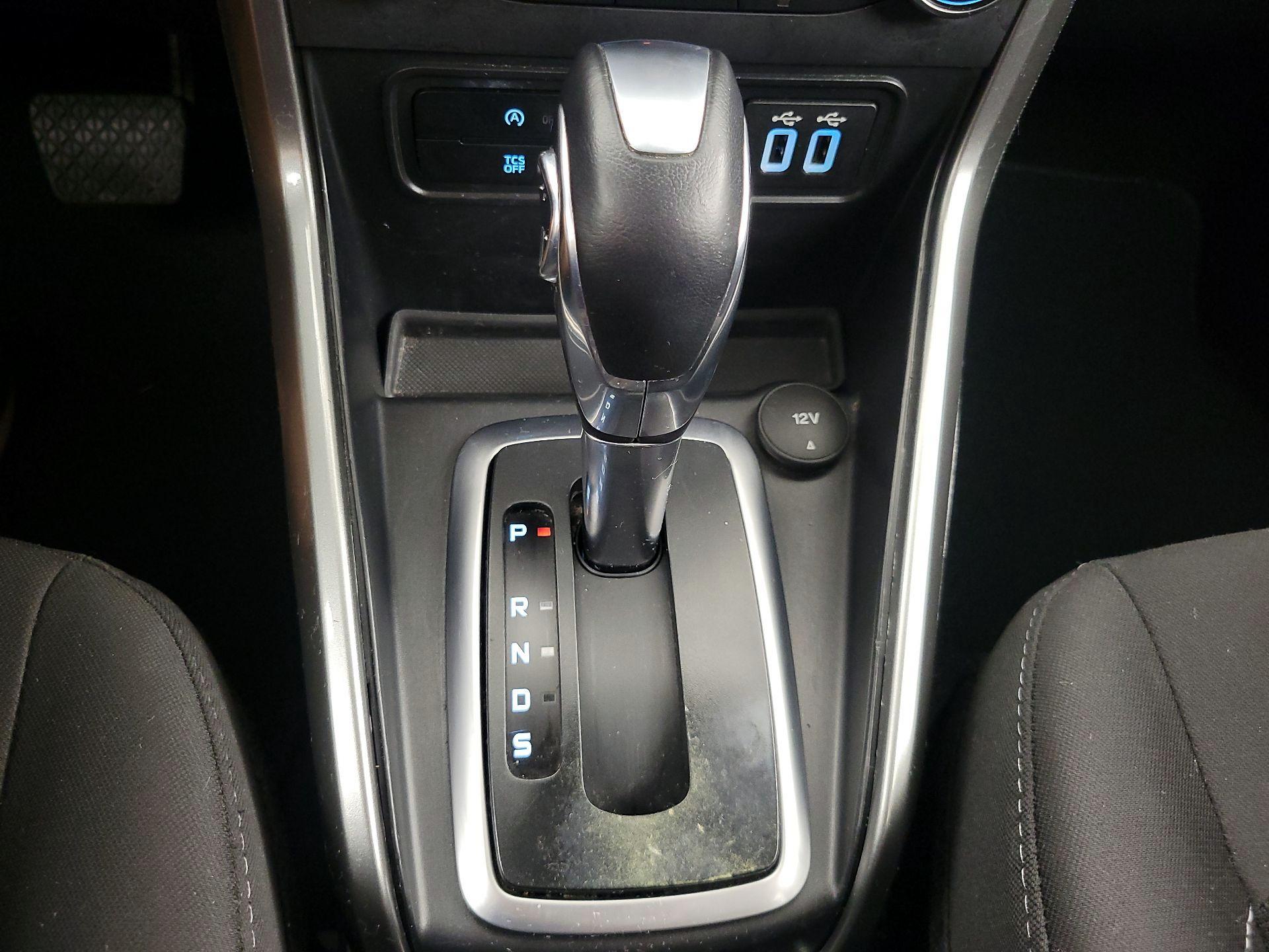 Thumbnail: 2018 Ford EcoSport - 17