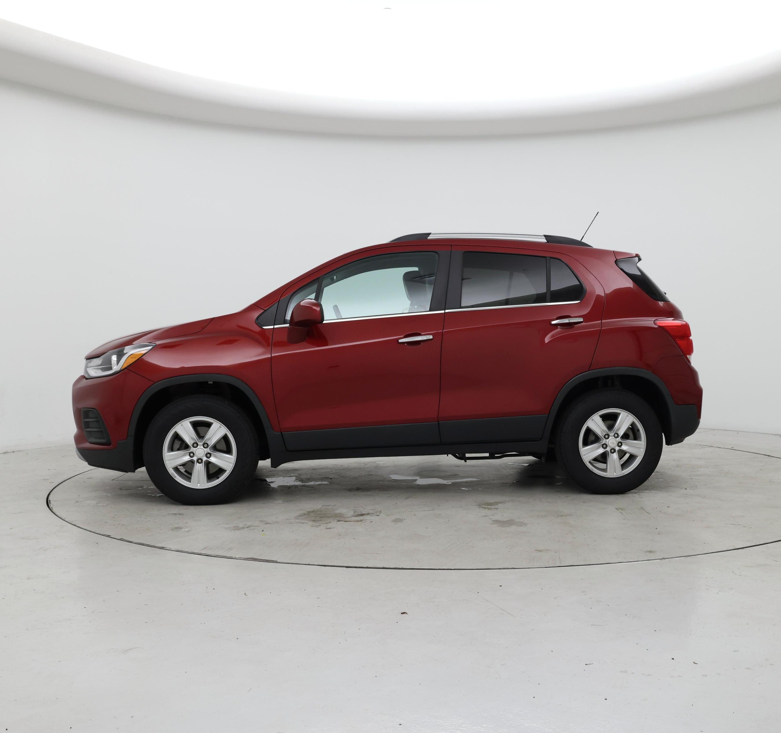 Thumbnail: 2020 Chevrolet Trax - 3
