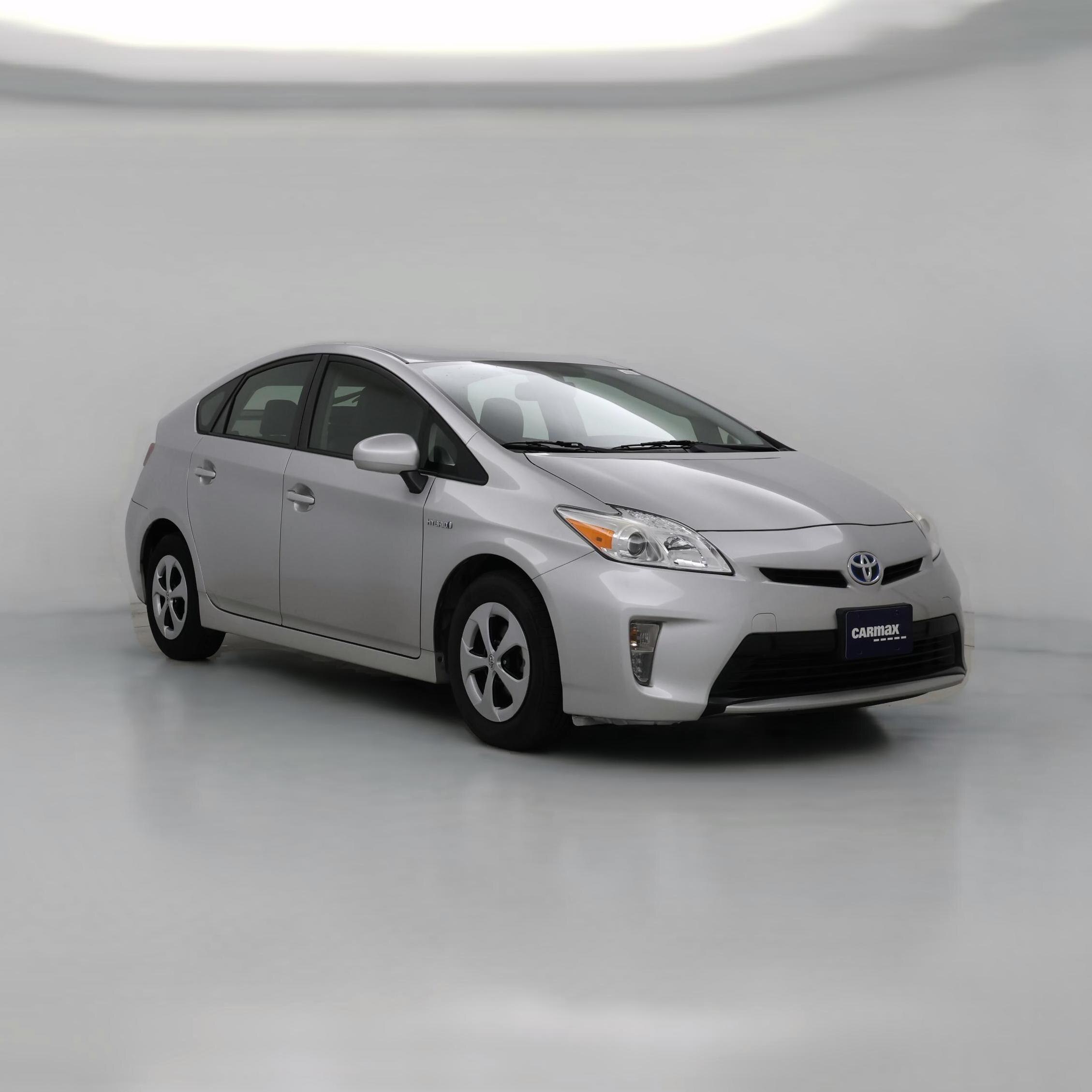 Thumbnail: 2013 Toyota Prius - 1