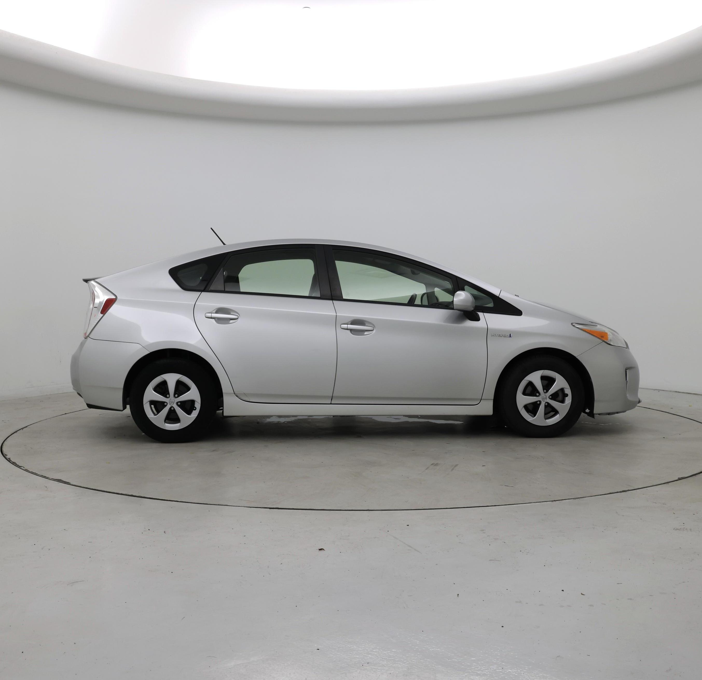 Thumbnail: 2013 Toyota Prius - 7