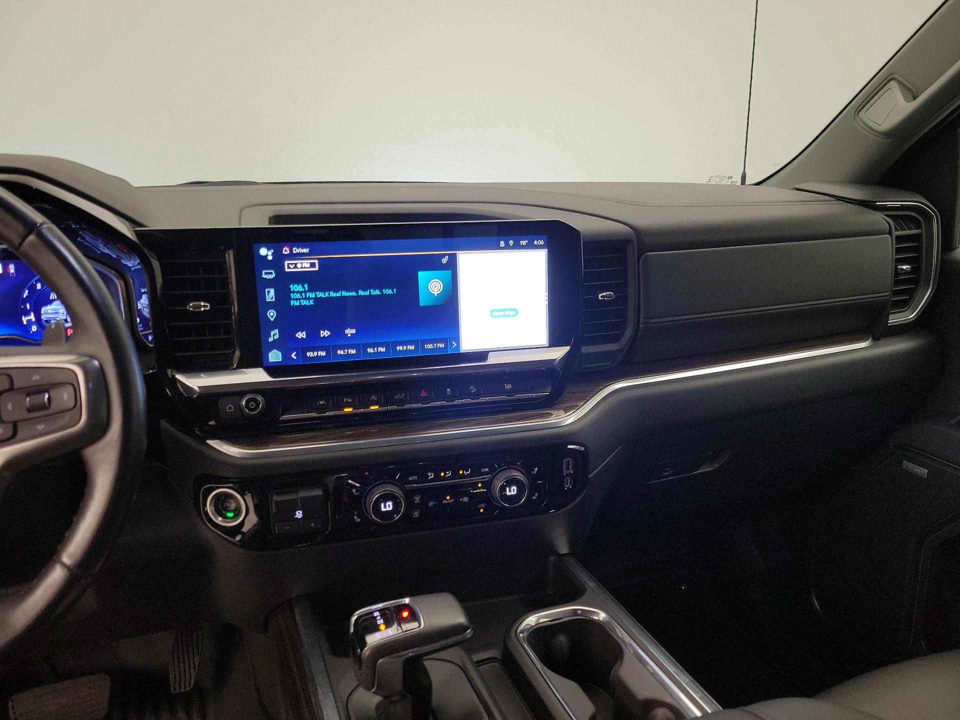 Thumbnail: 2022 Chevrolet Silverado 1500 - 9