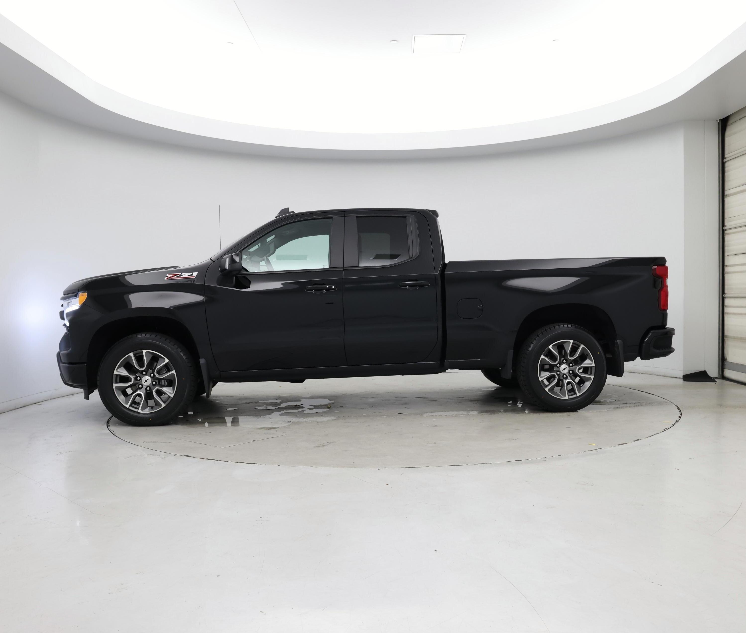 Thumbnail: 2022 Chevrolet Silverado 1500 - 3