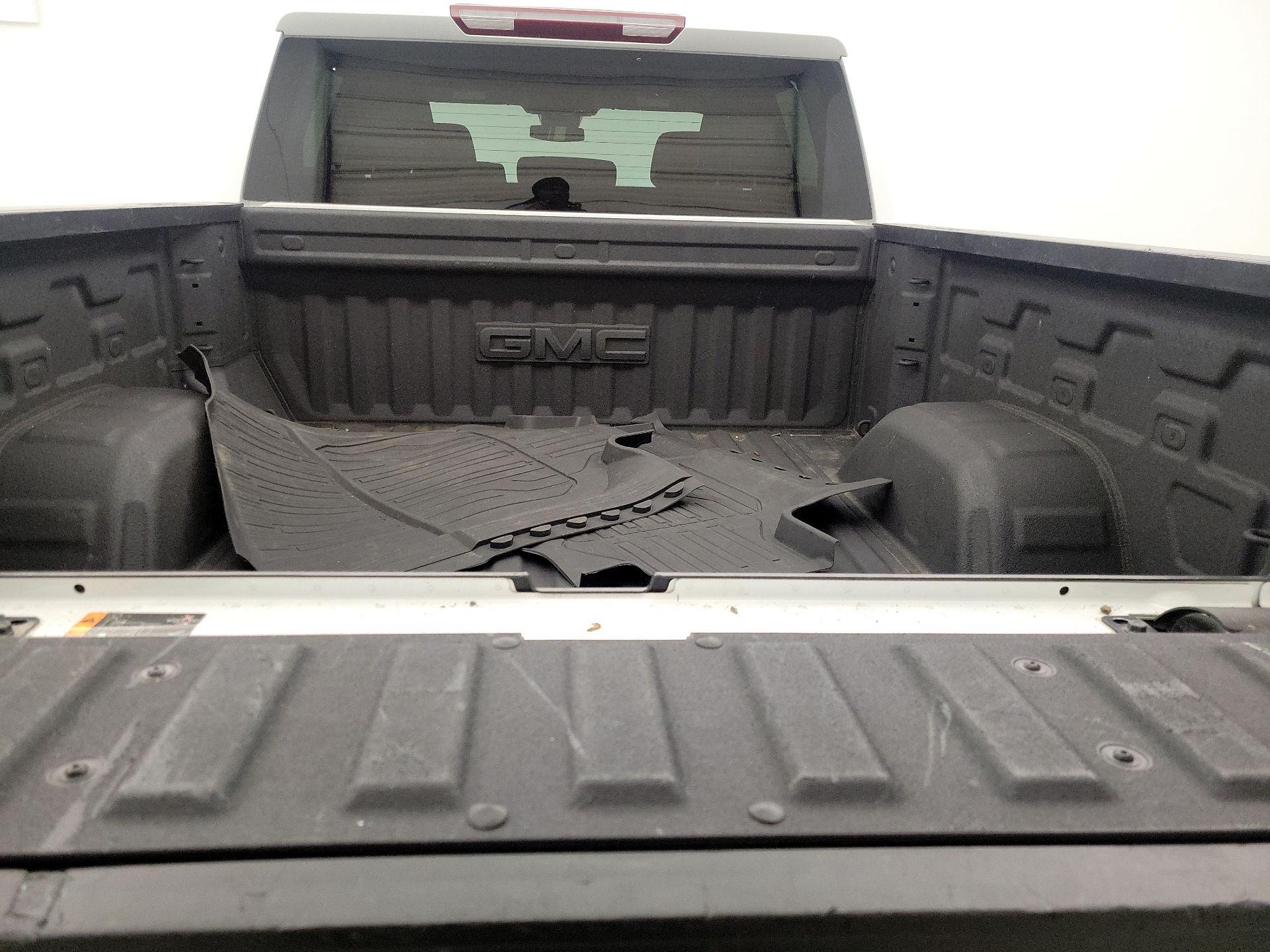 Thumbnail: 2023 GMC Sierra 1500 - 19