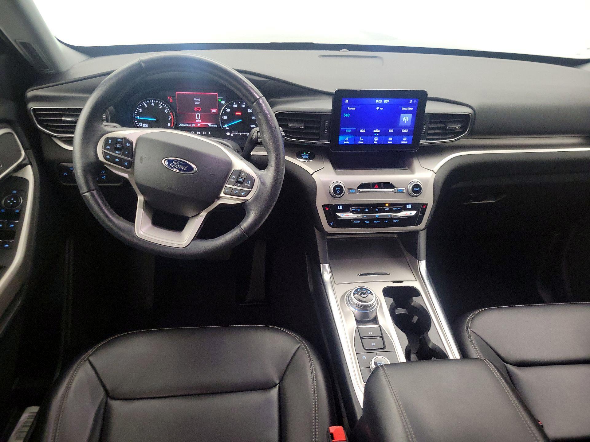 Thumbnail: 2021 Ford Explorer - 9