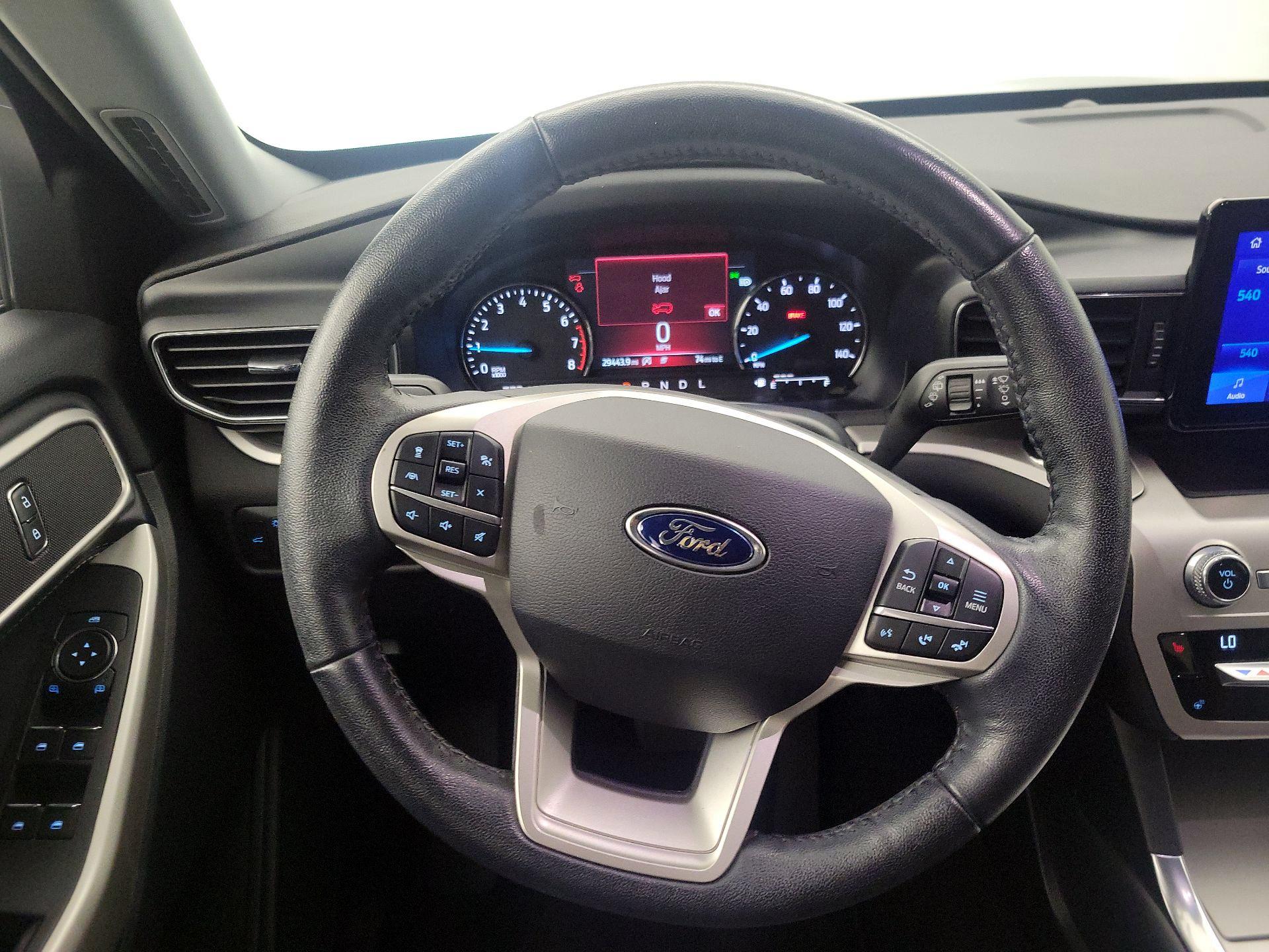Thumbnail: 2021 Ford Explorer - 10