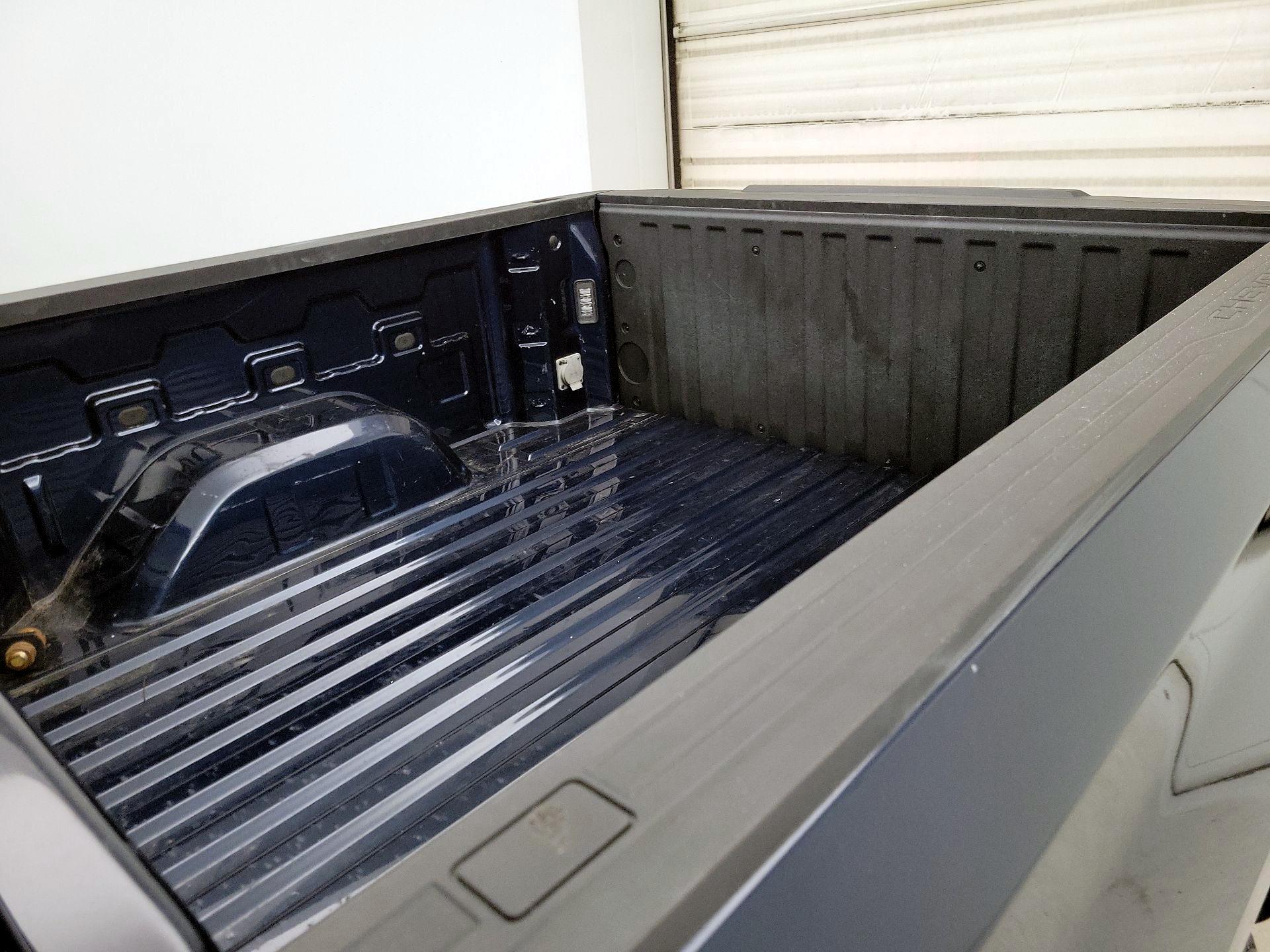 Thumbnail: 2022 Chevrolet Silverado 1500 - 20