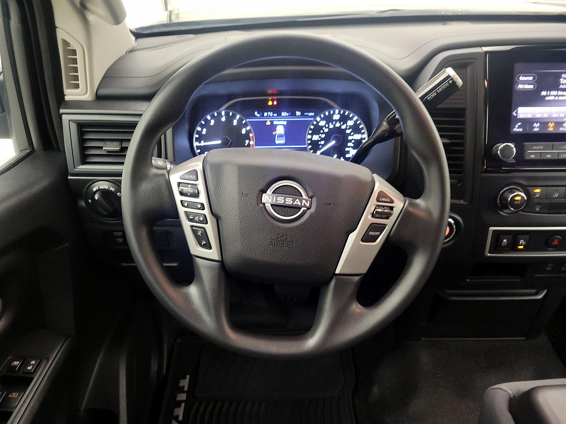 Thumbnail: 2023 Nissan Titan - 10