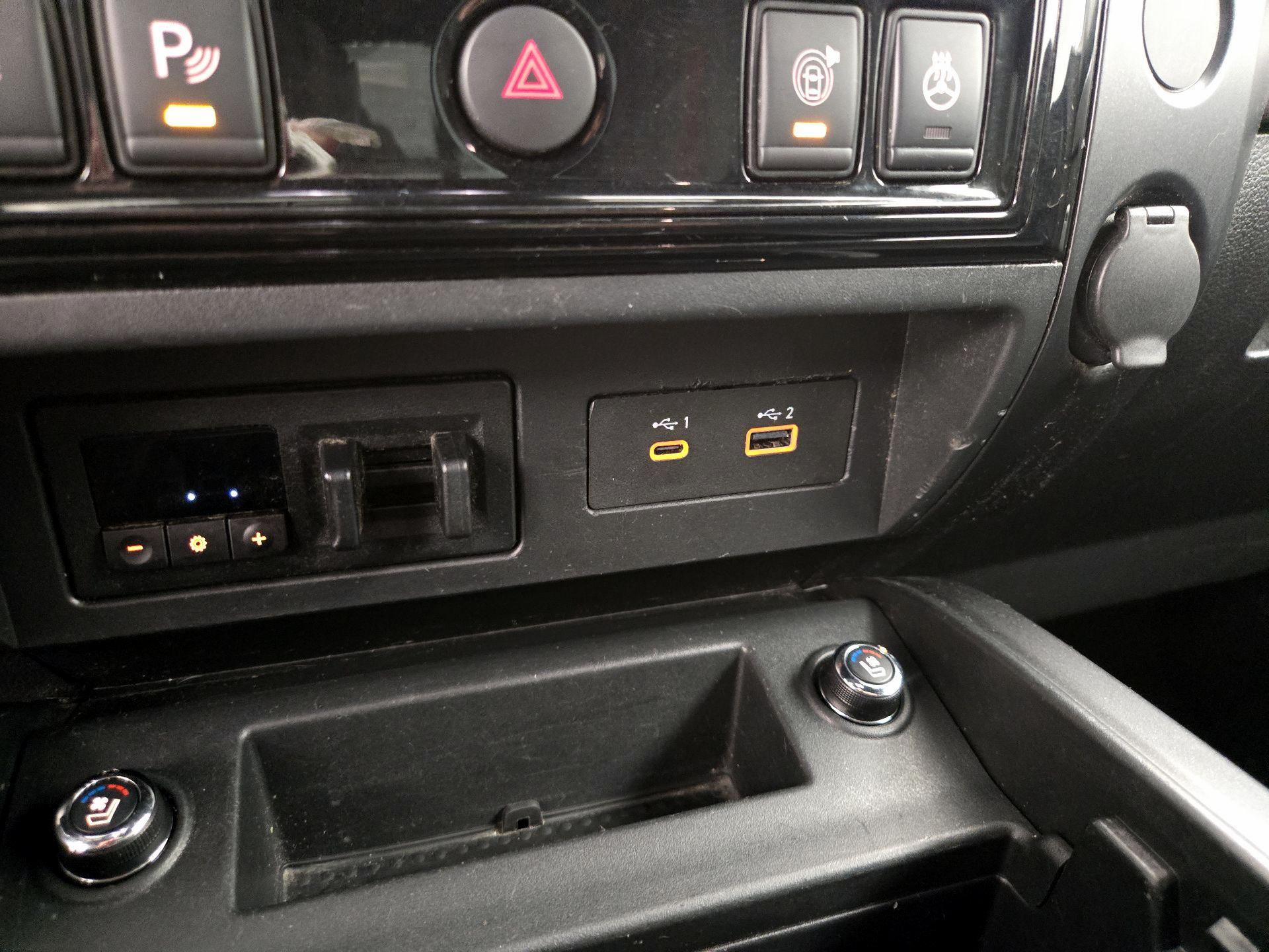 Thumbnail: 2021 Nissan Titan - 19