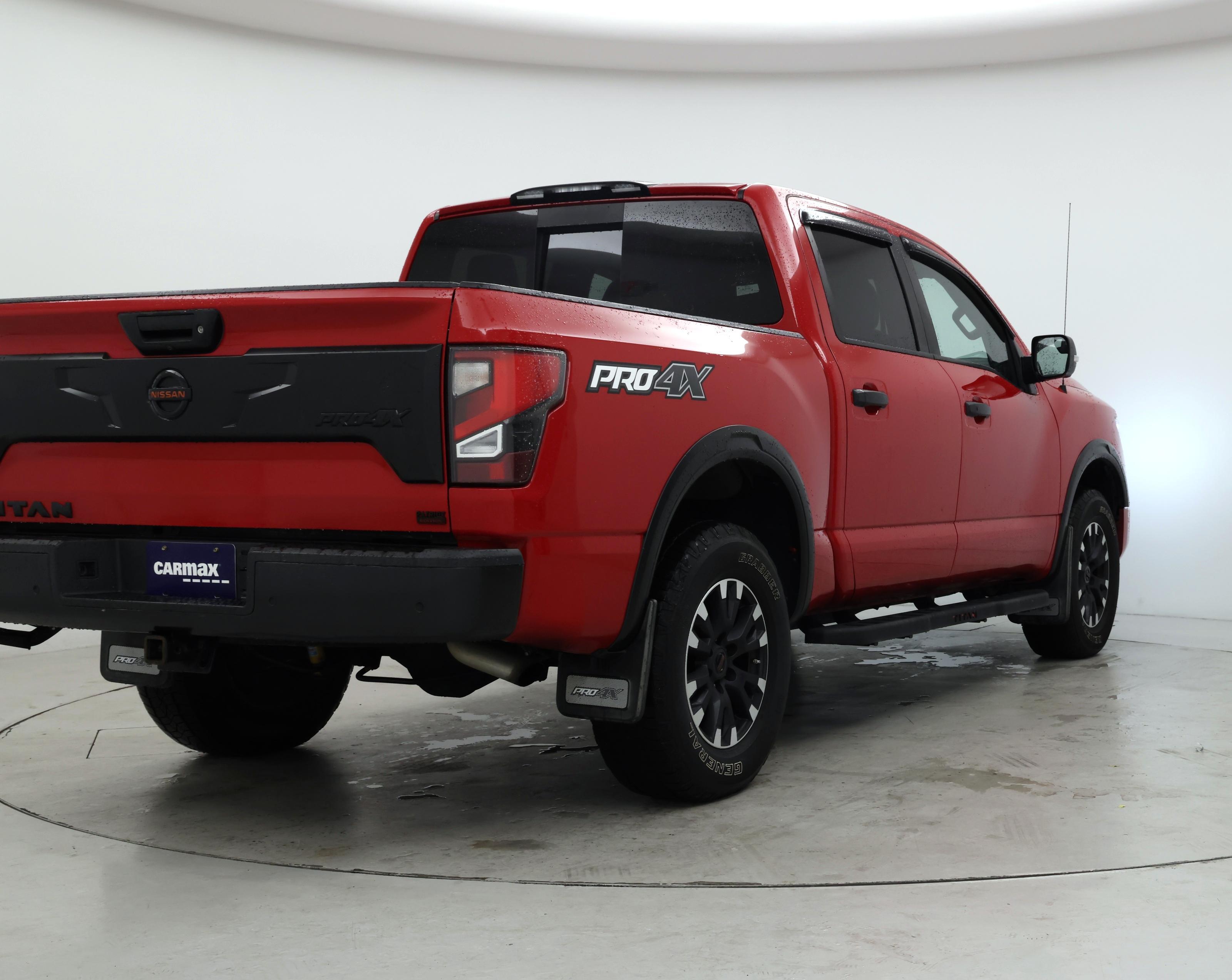 Thumbnail: 2021 Nissan Titan - 8