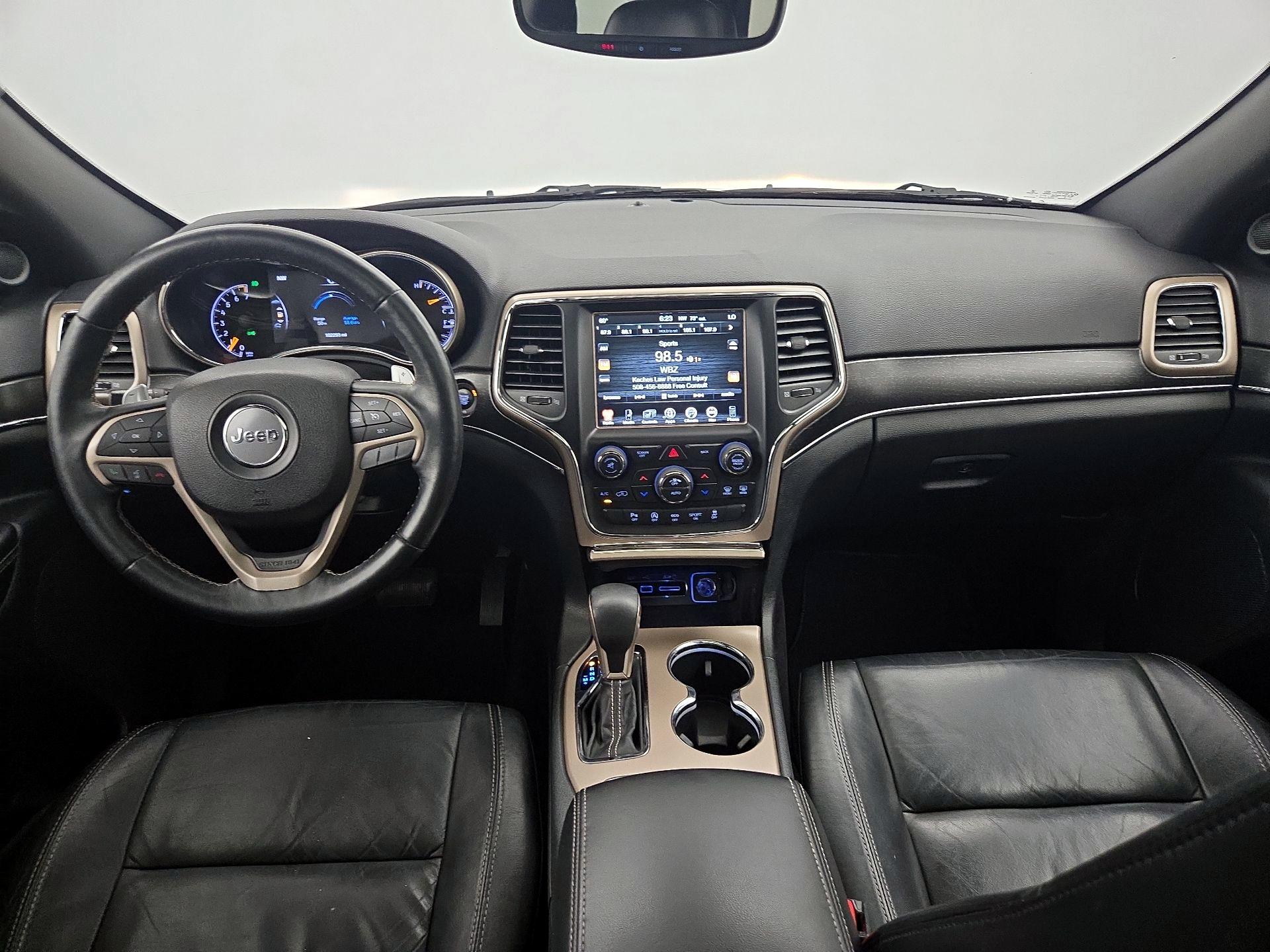 Thumbnail: 2017 Jeep Grand Cherokee - 9