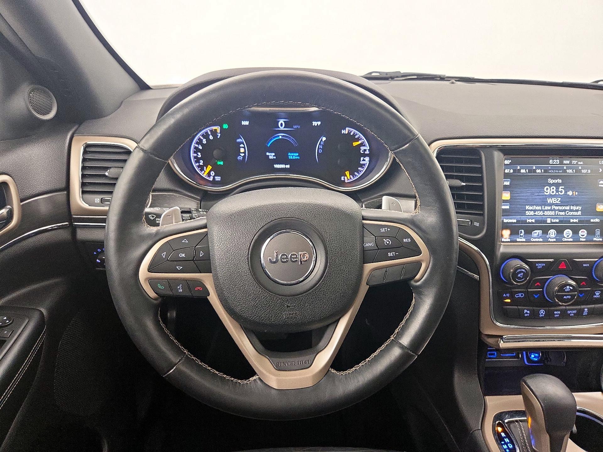 Thumbnail: 2017 Jeep Grand Cherokee - 10
