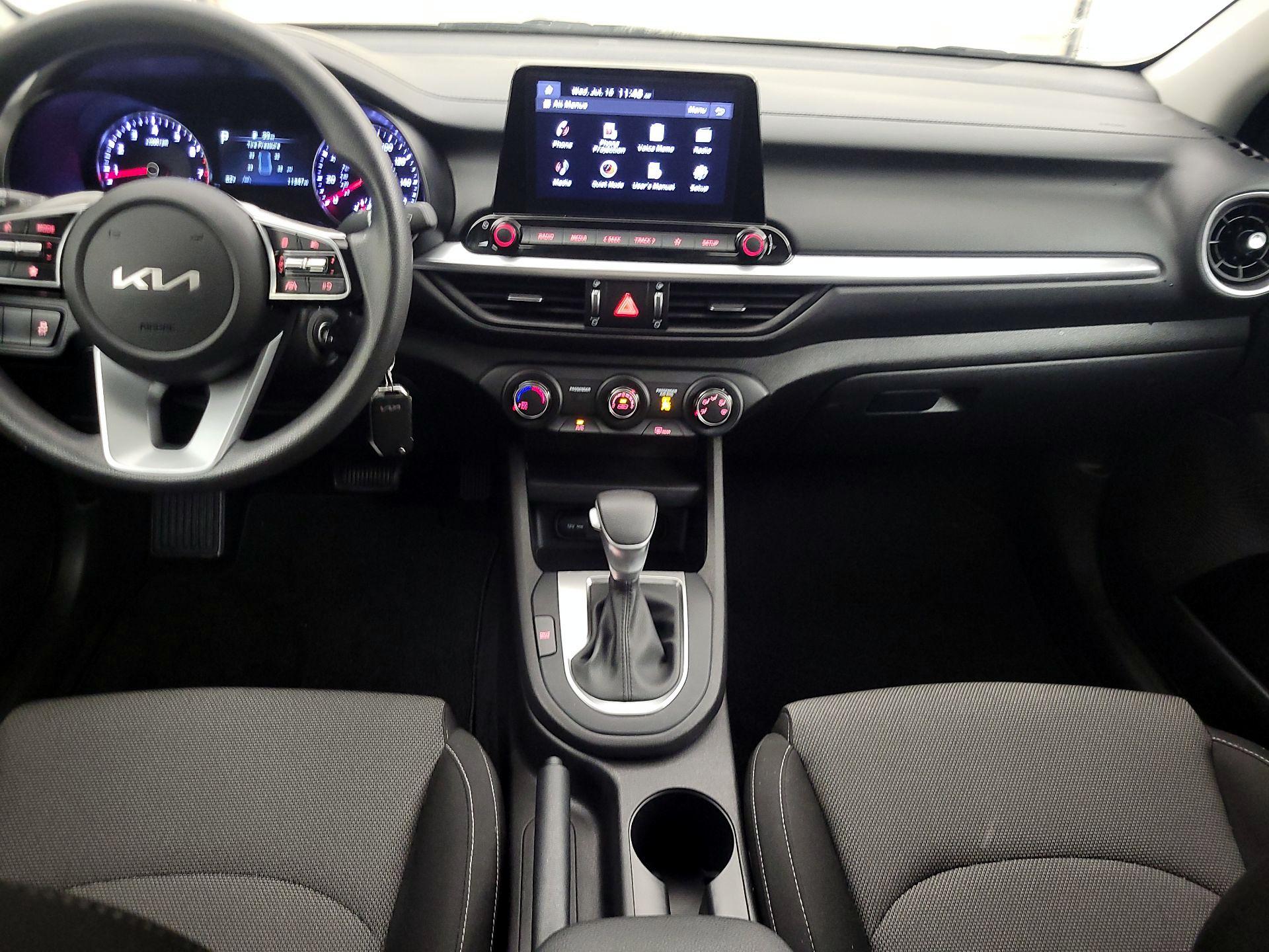 Thumbnail: 2023 Kia Forte - 9