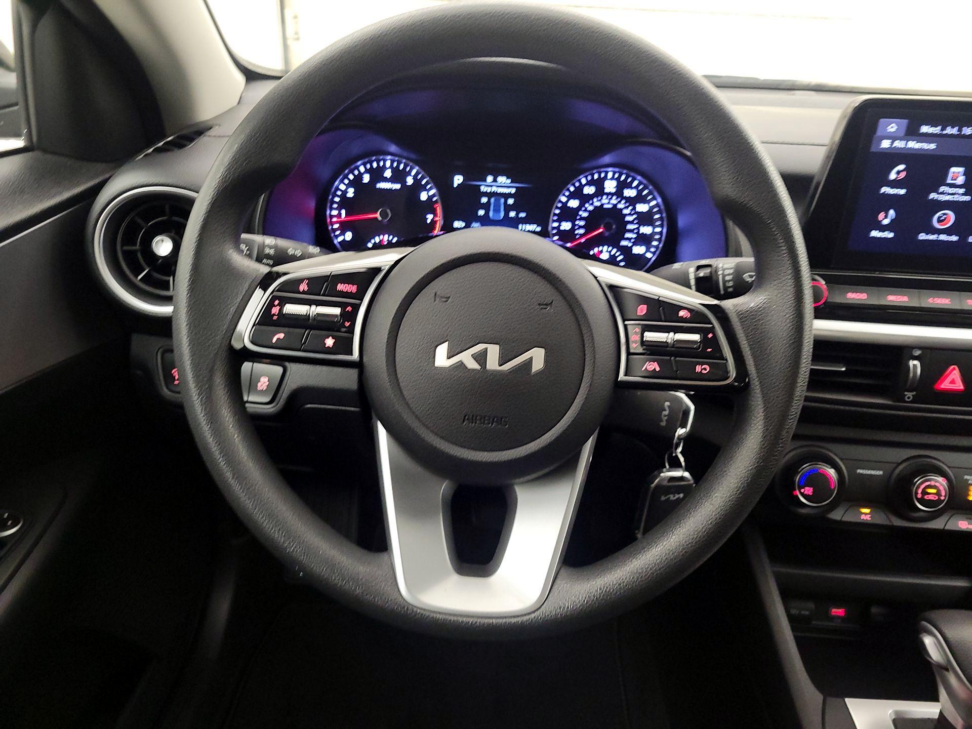 Thumbnail: 2023 Kia Forte - 10