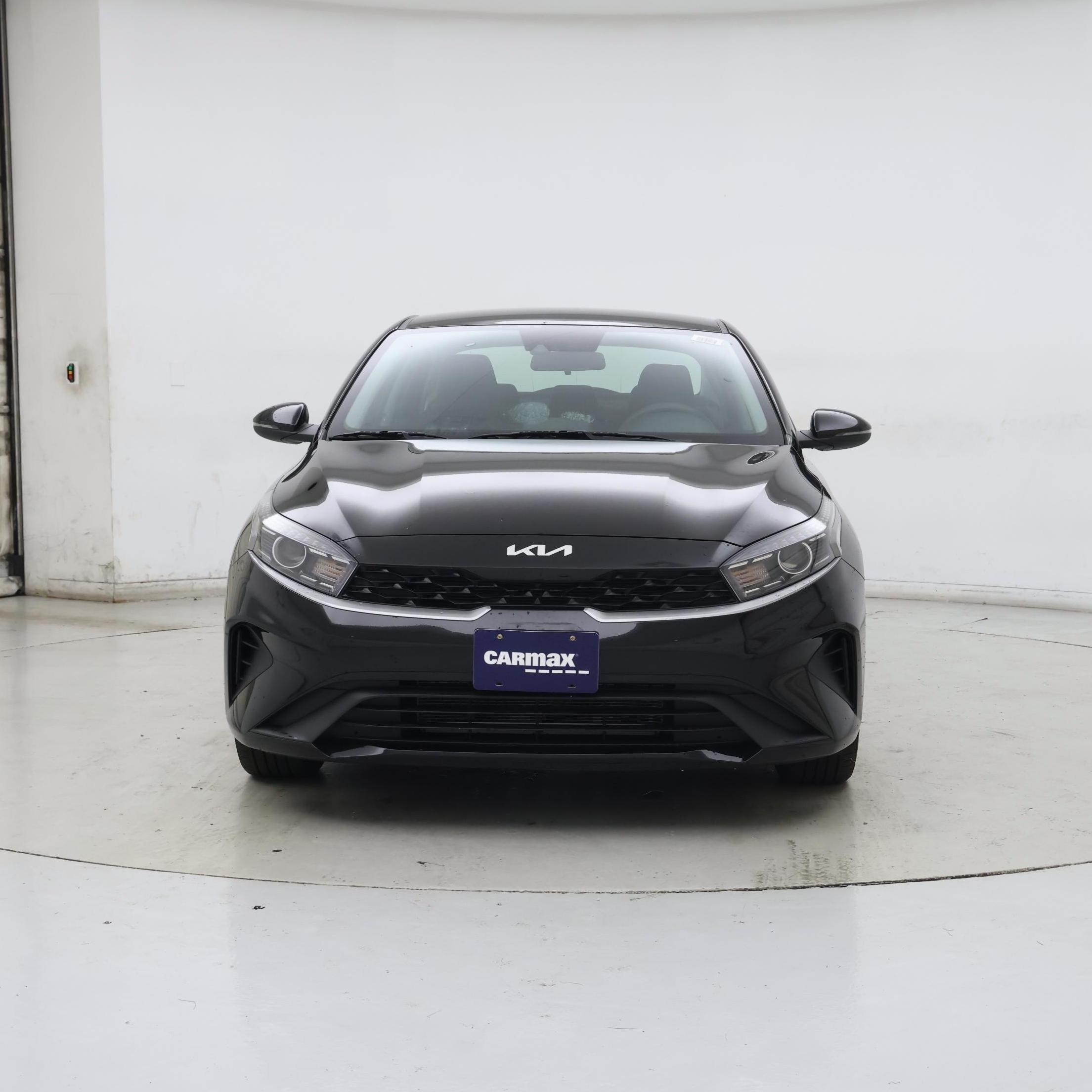 Thumbnail: 2023 Kia Forte - 5