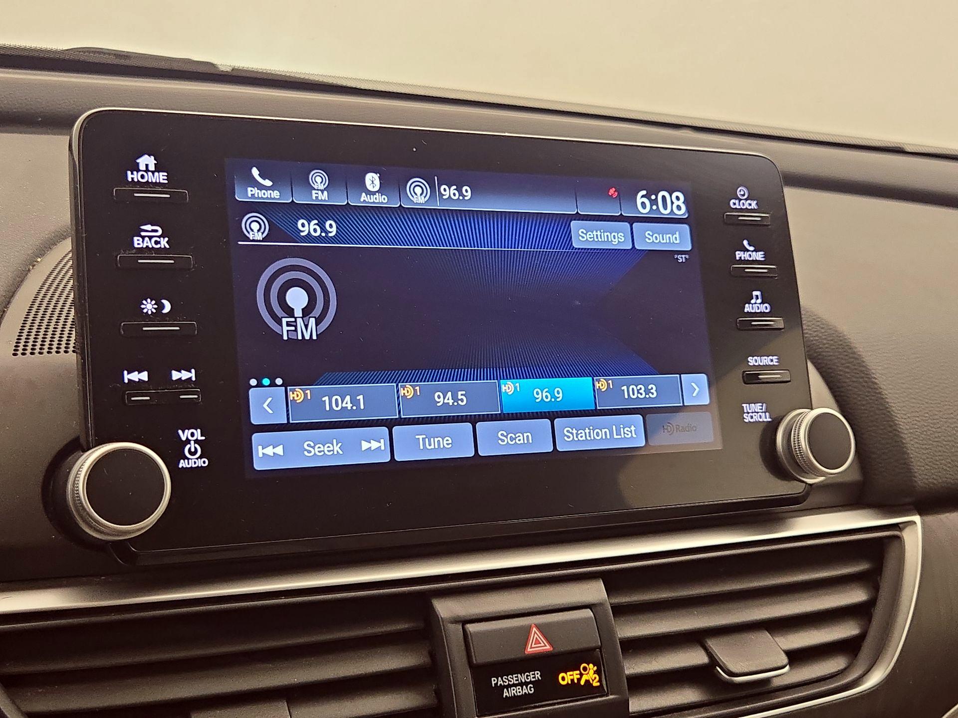 Thumbnail: 2019 Honda Accord - 15